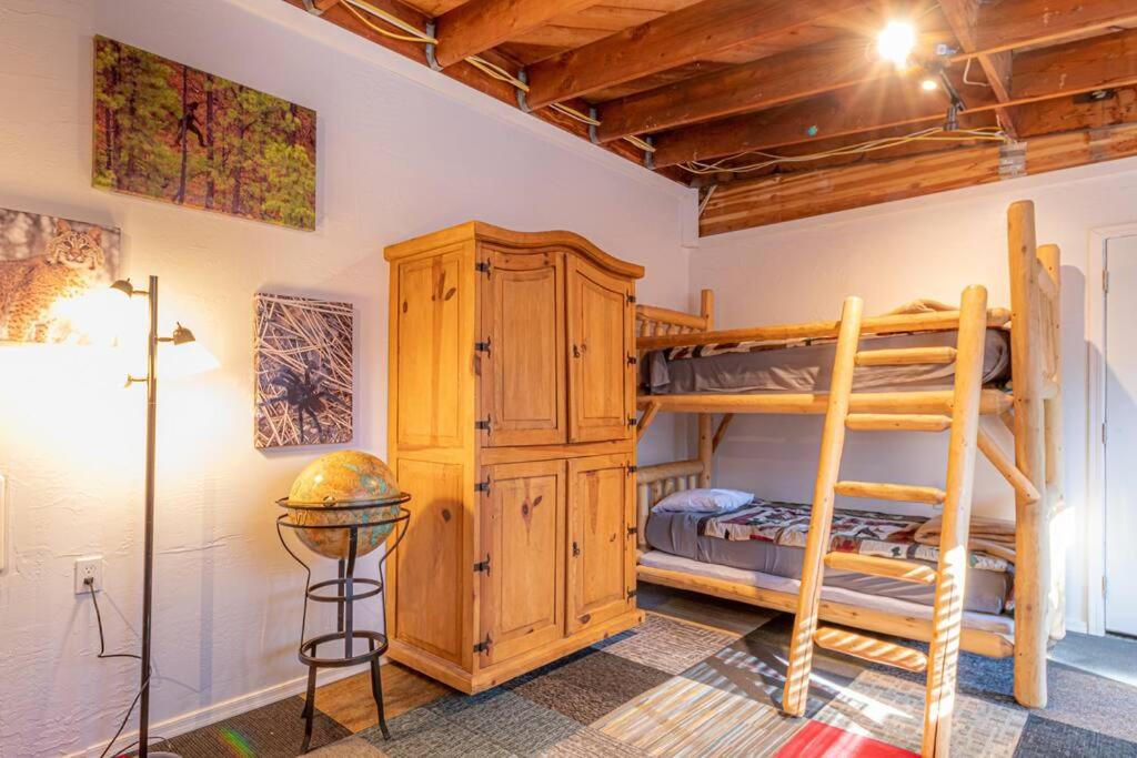 Photo 33
