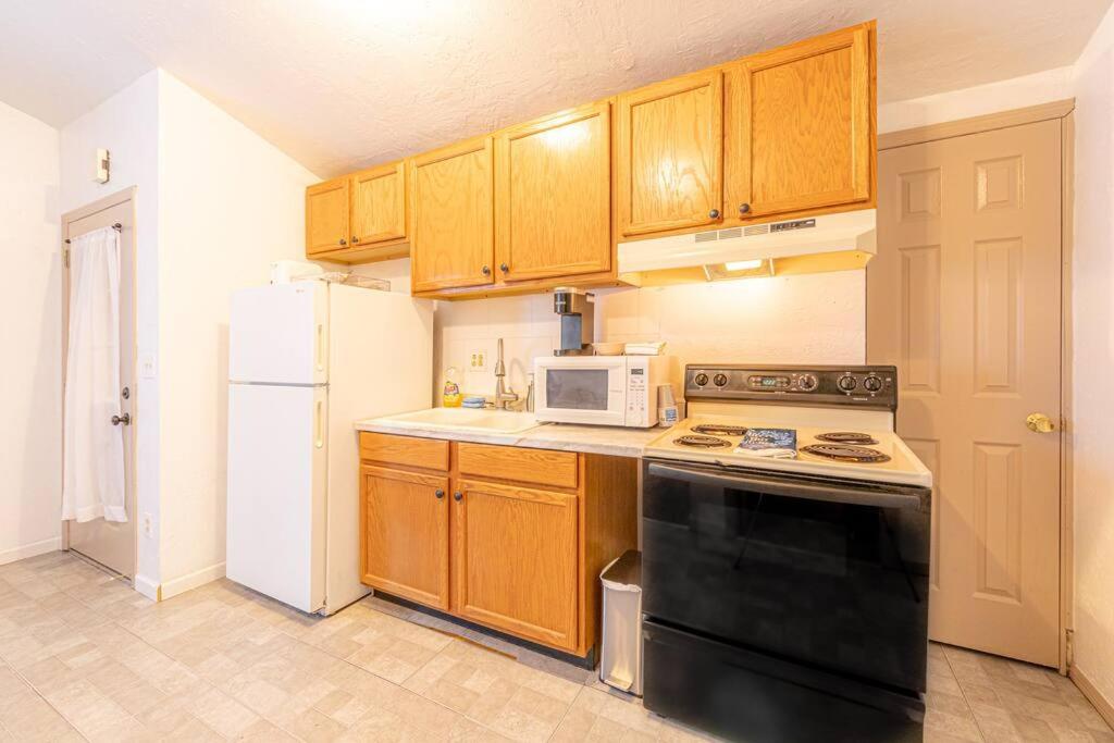 Payson Vacations - Quaint condo retreat 12 Ridgeview Condo - Property Image 5