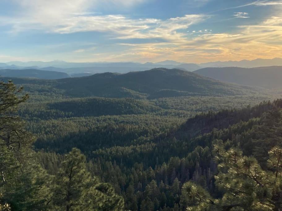 Payson Vacations - Luxury Glamper Retreat 14 Forest Site - Property Image 13