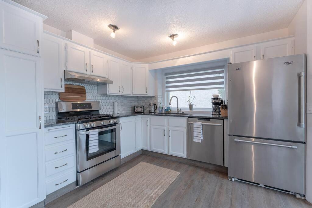 Chic Romantic3bed patio WIFI quiet retreat parking