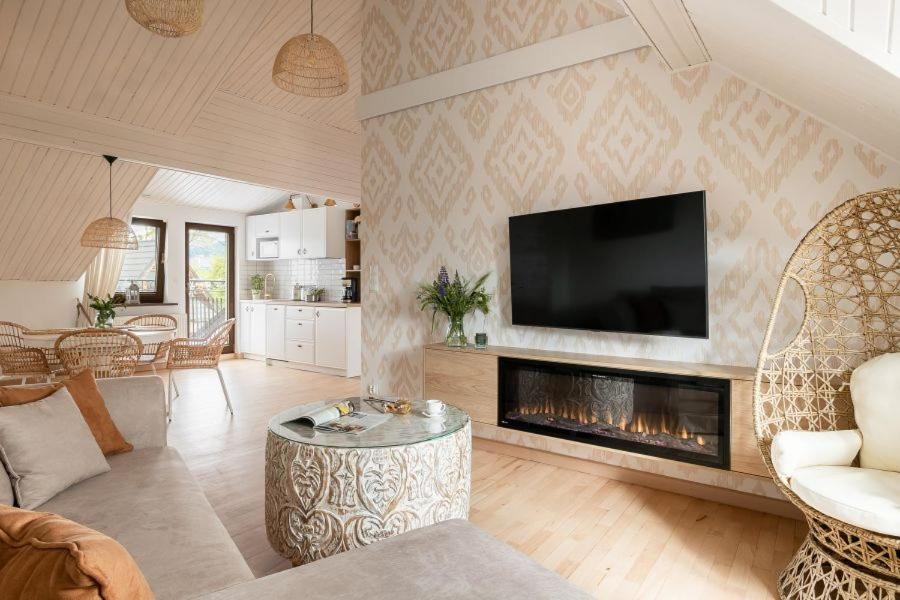 Apart-Center Motola Residence view 3