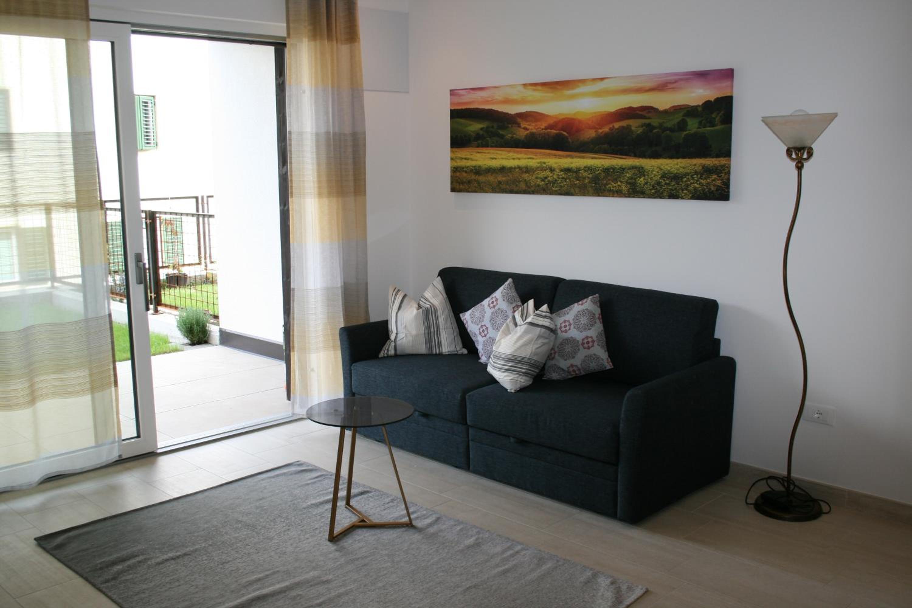 Residence Weinberg 8 view 5