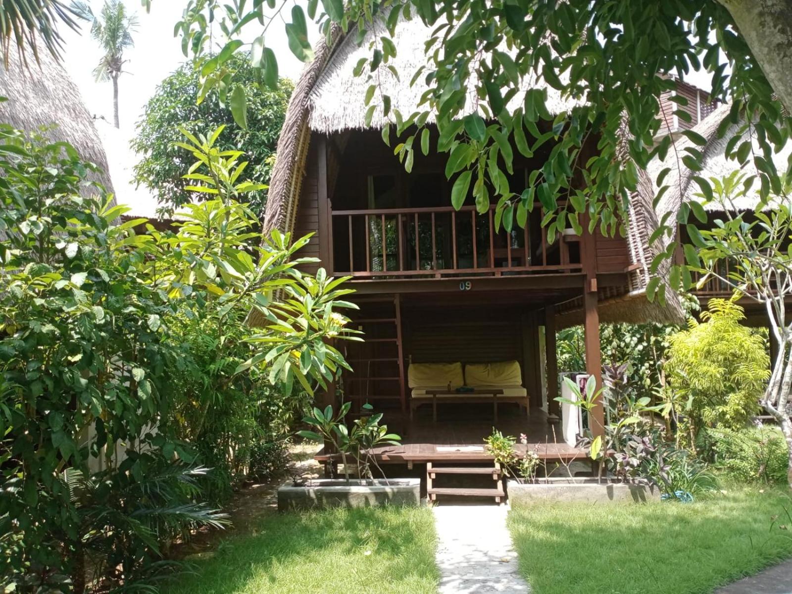 Sukanusa Luxury Huts