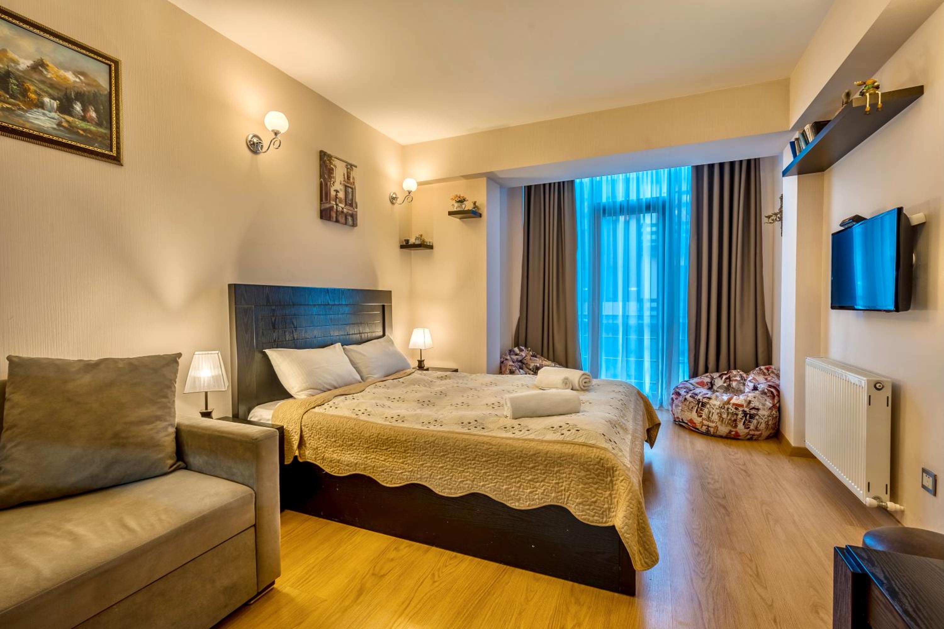 Hotel Studio Apartment NFT New Gudauri 215 - Image 1