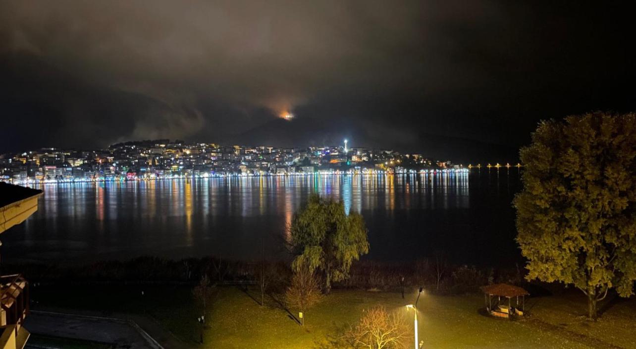 Swan Lake Front Apartment view 5
