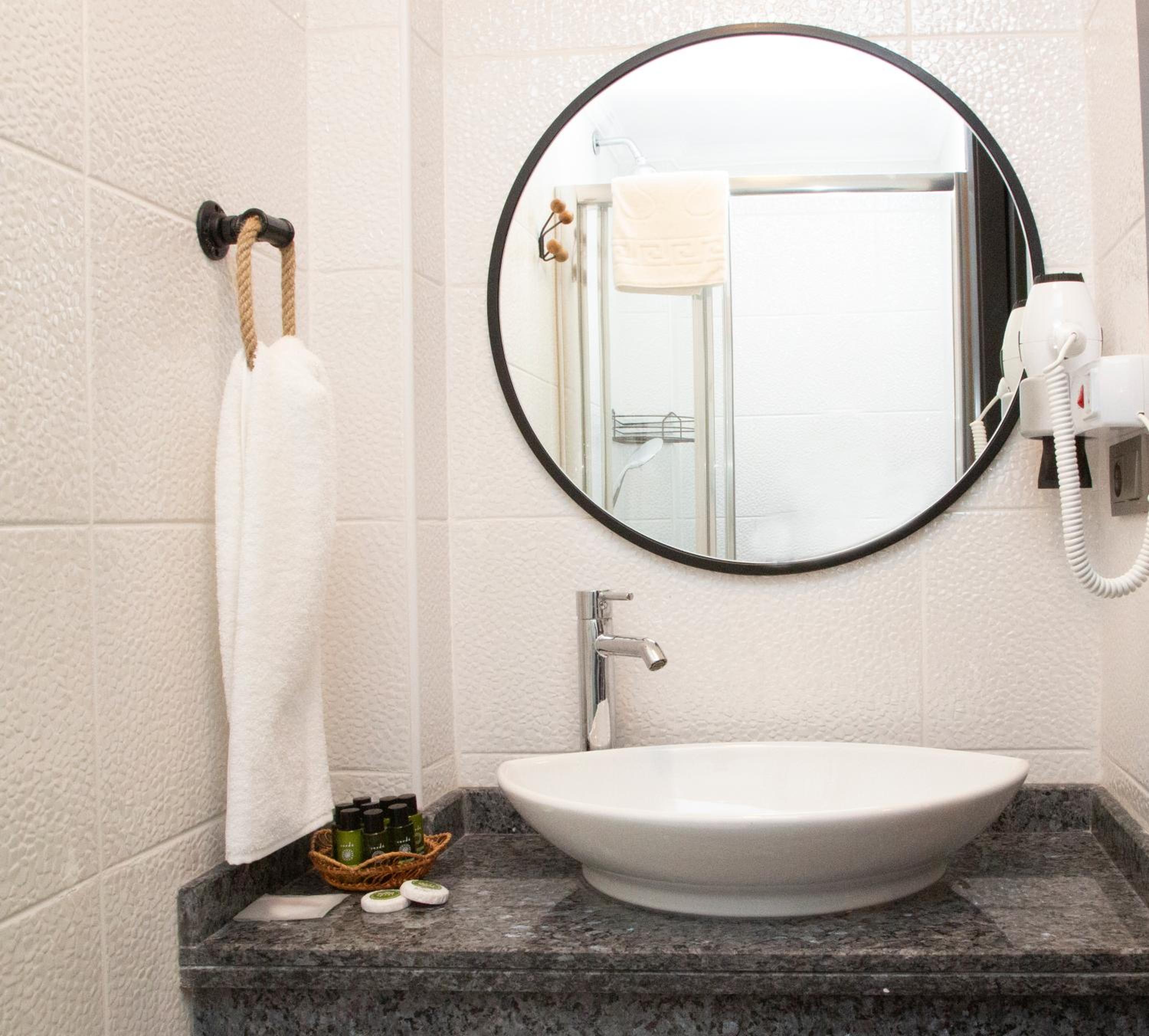 Petrion Otel - Image 72