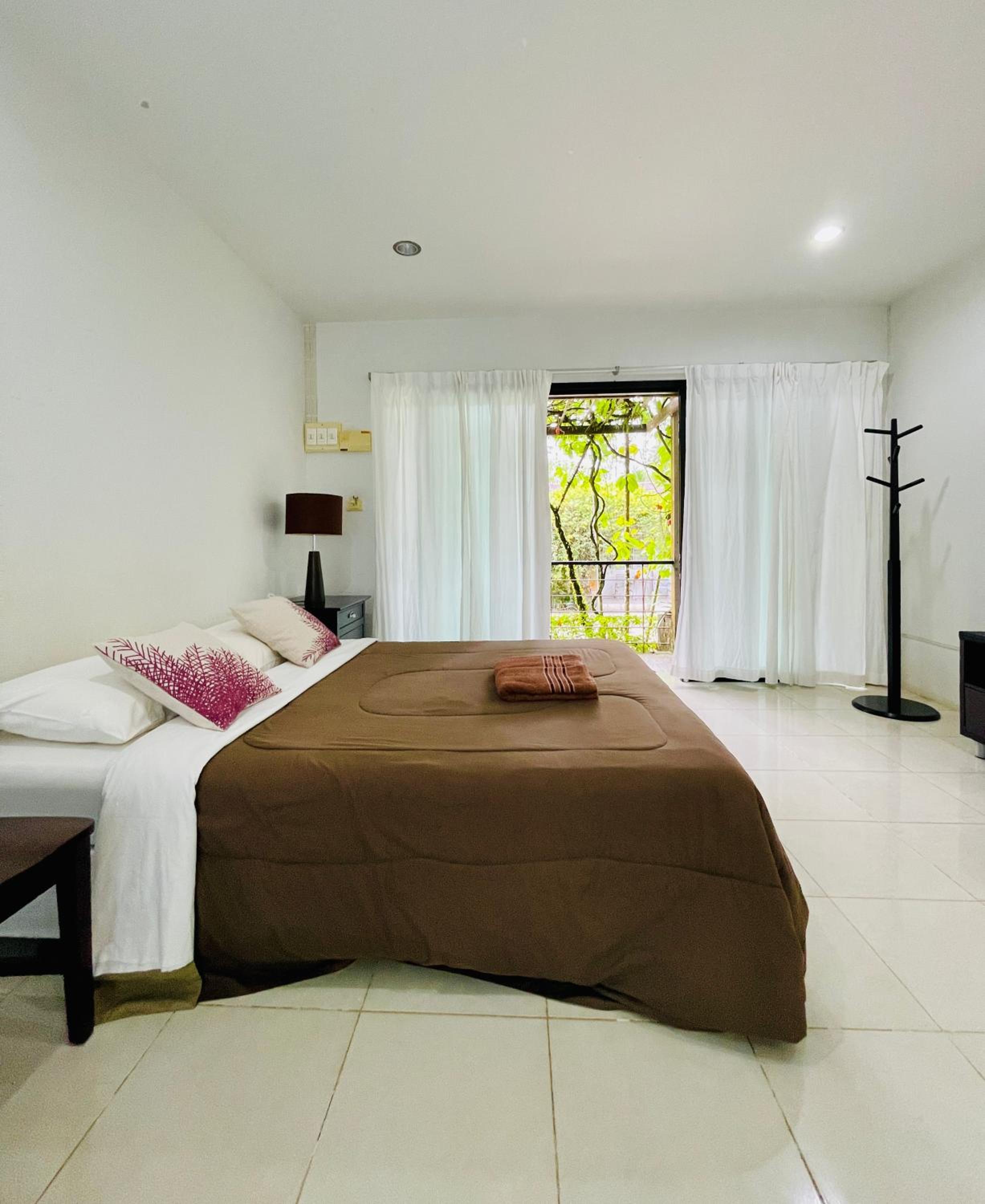 Wassana Sitdharma Guesthouse