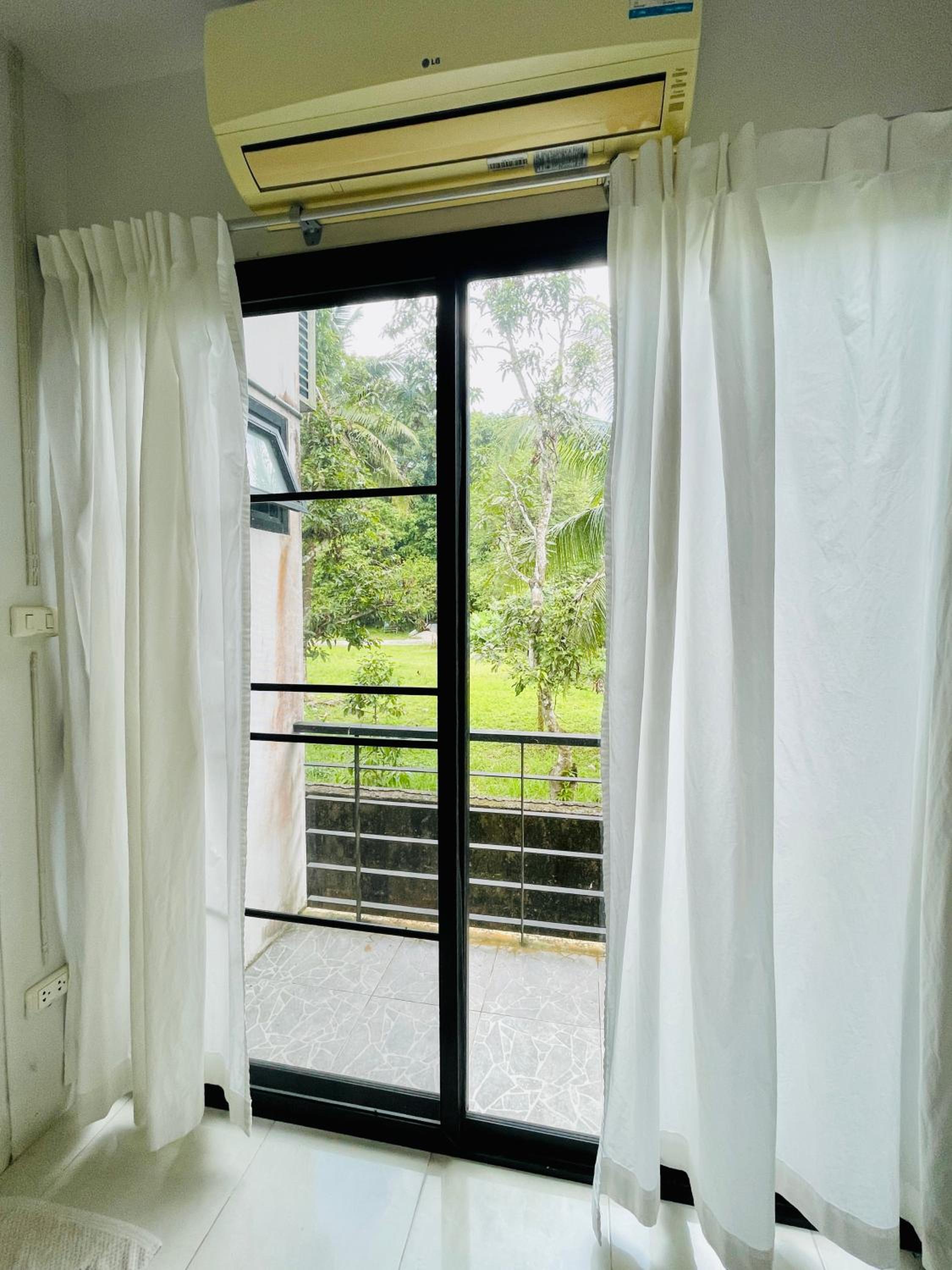 Wassana Sitdharma Guesthouse