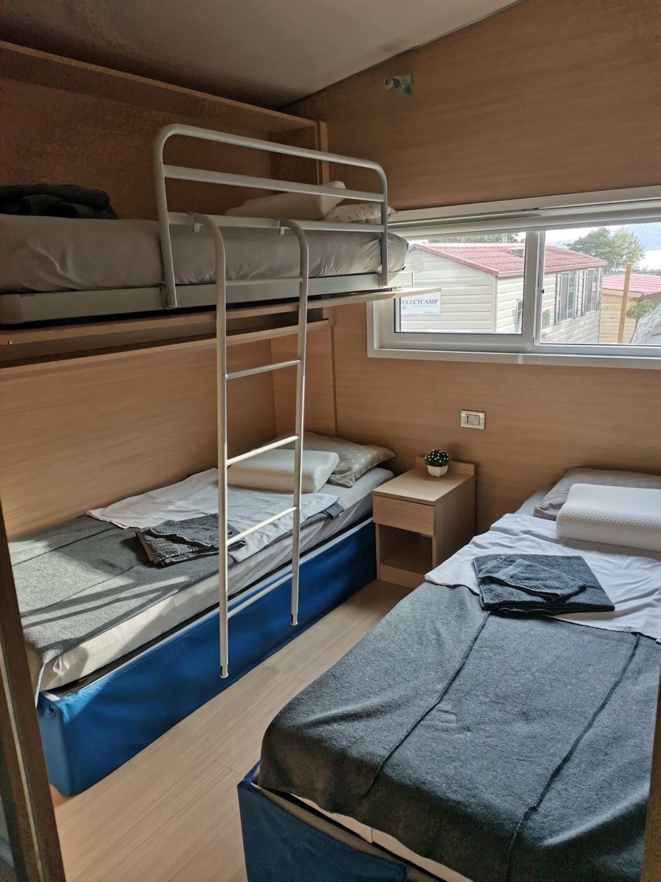 Spacious Mobile Home "House Lena" for 7 in Eurocamp Rača - Sea View & Private terrace view 2