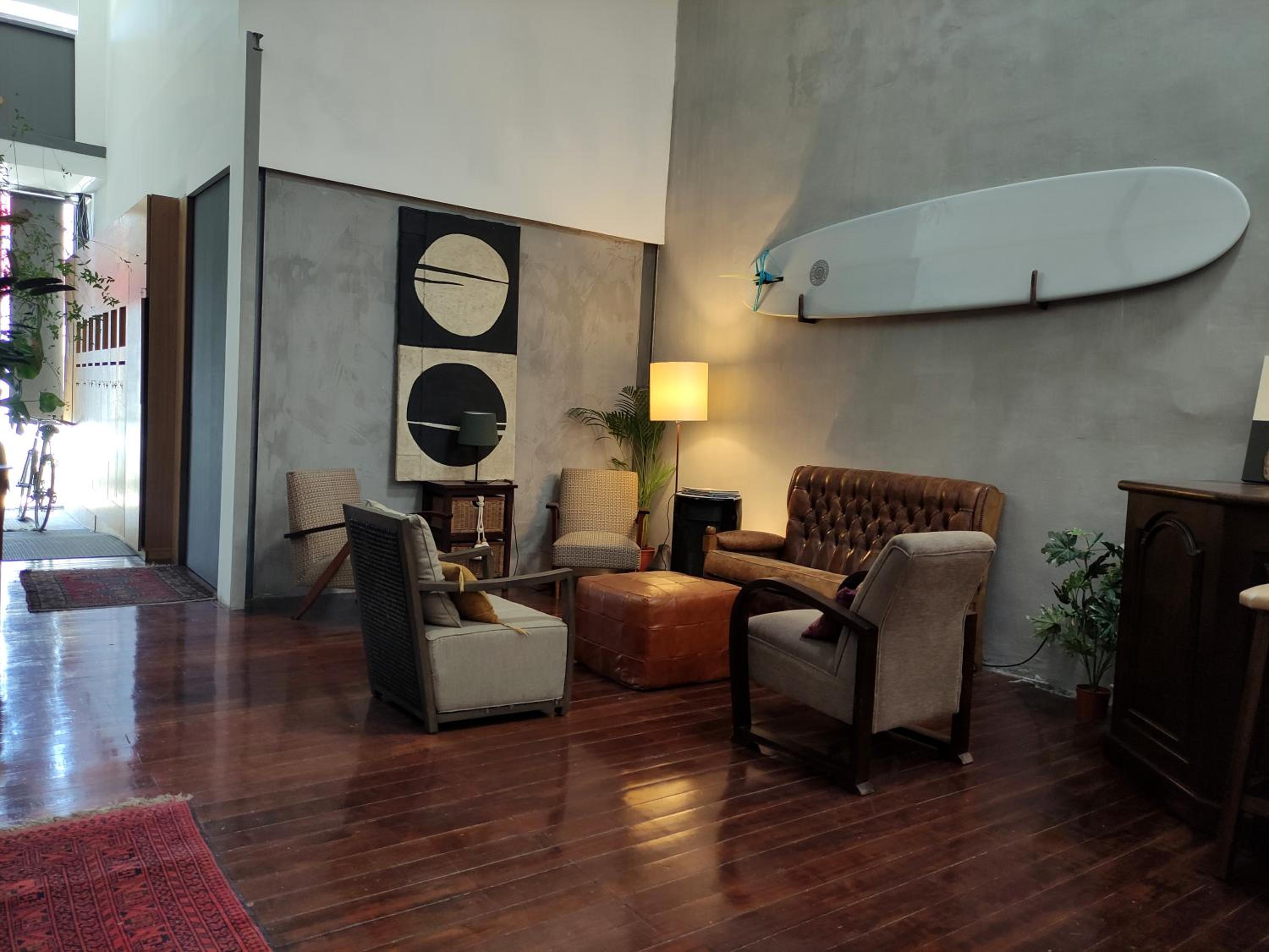 lounge