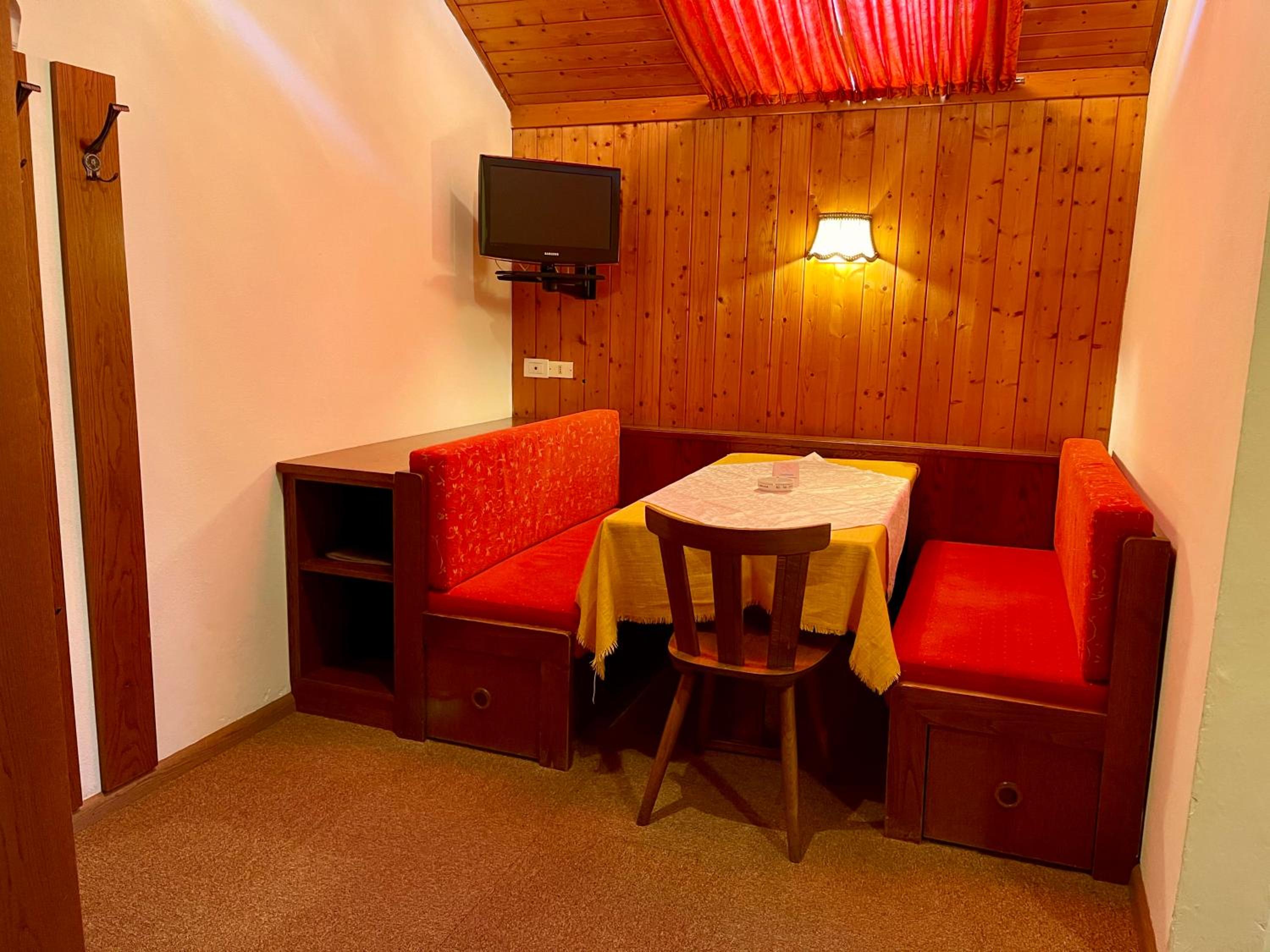 Residence Corones