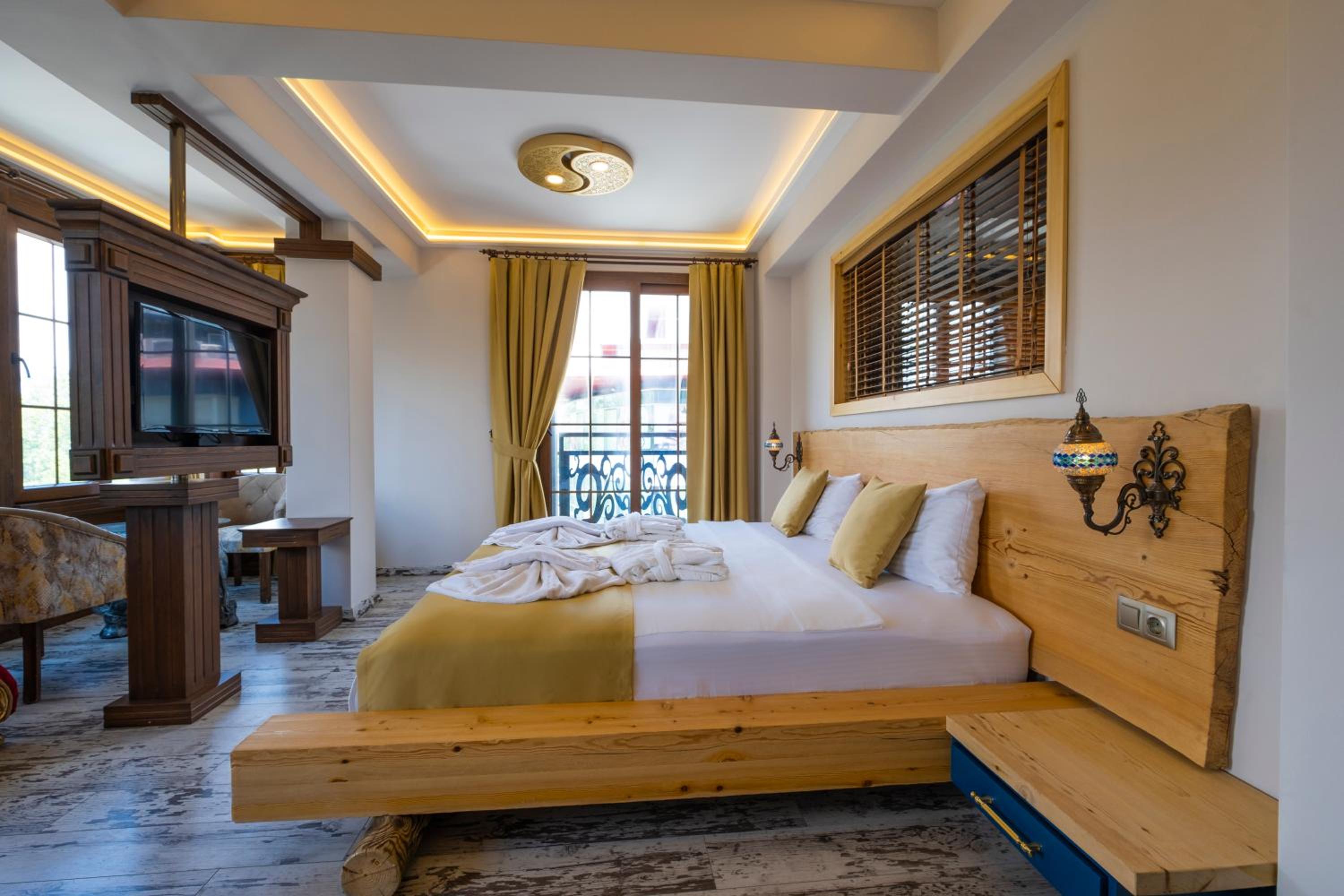 Reis Royal Otel - Image 27