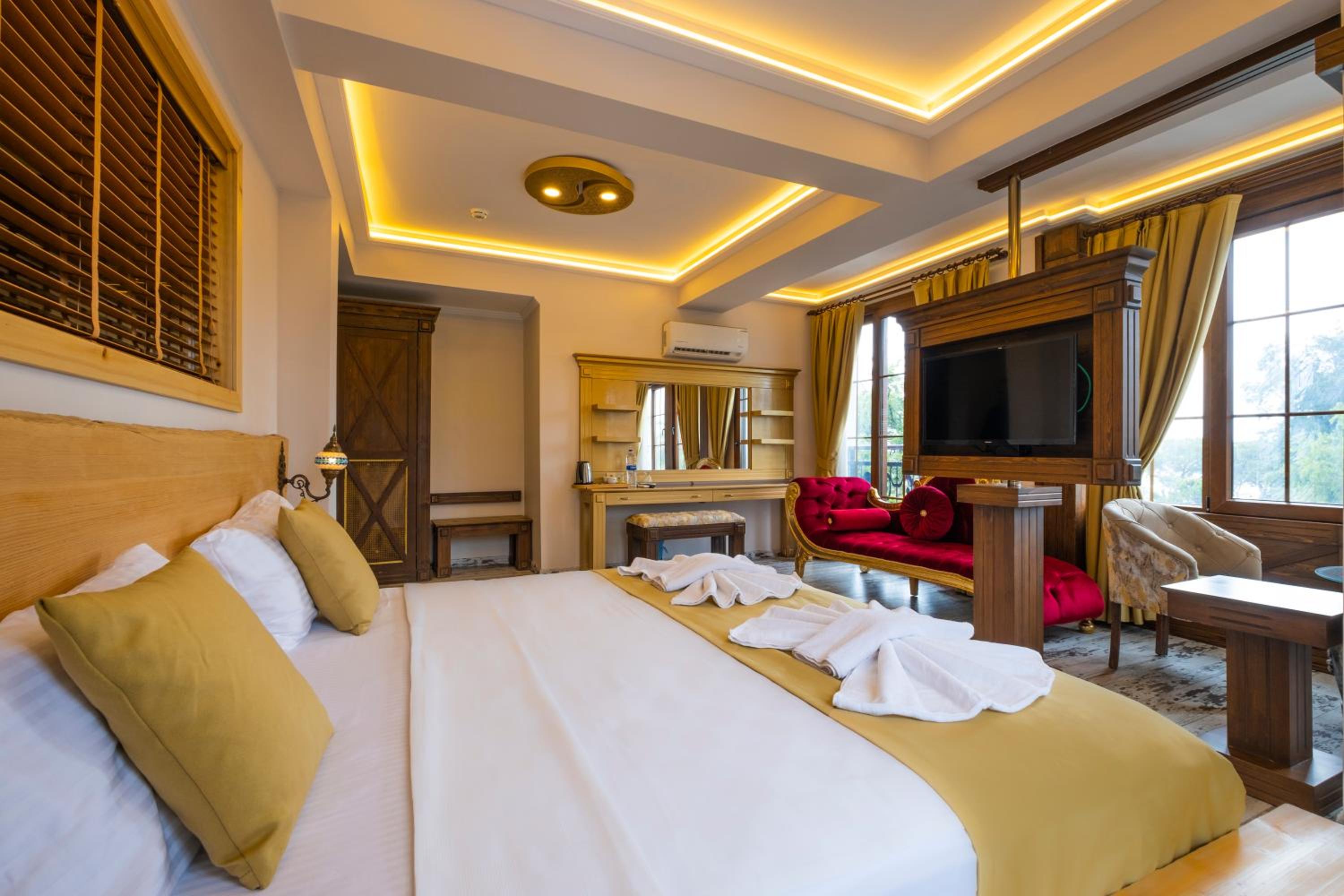 Reis Royal Otel - Image 35