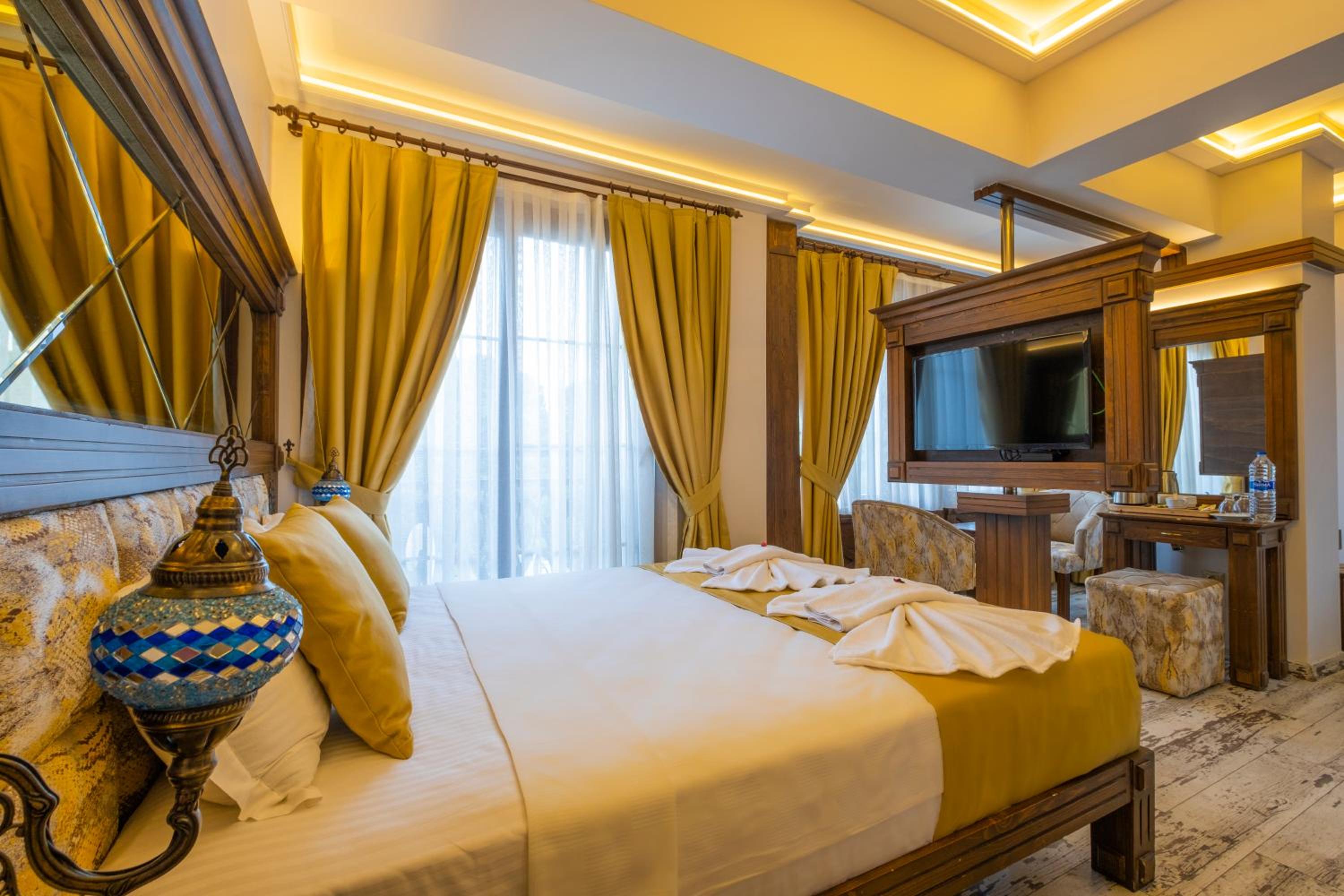Reis Royal Otel - Image 40