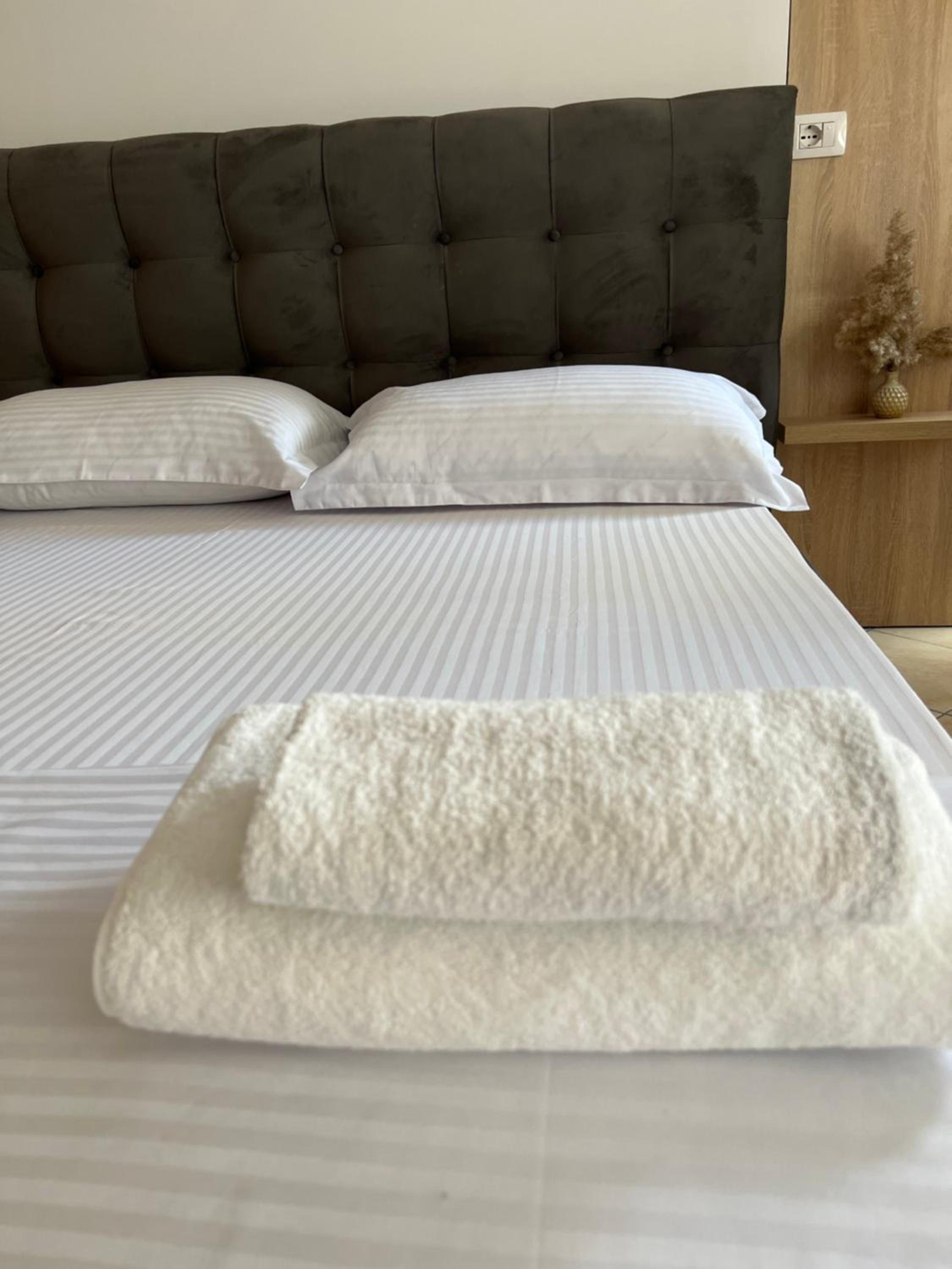 Vlora Relaxing Studio