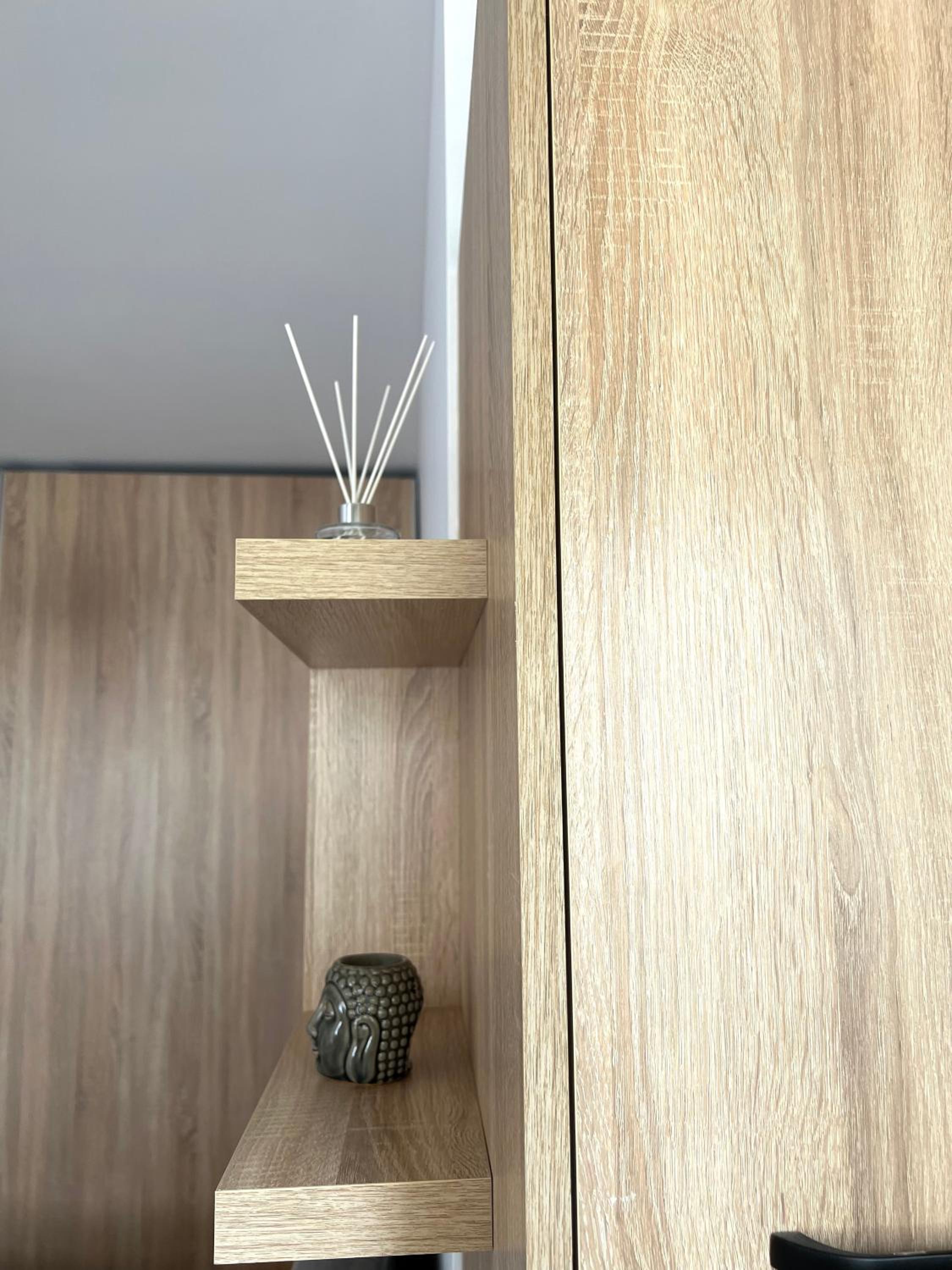 Vlora Relaxing Studio
