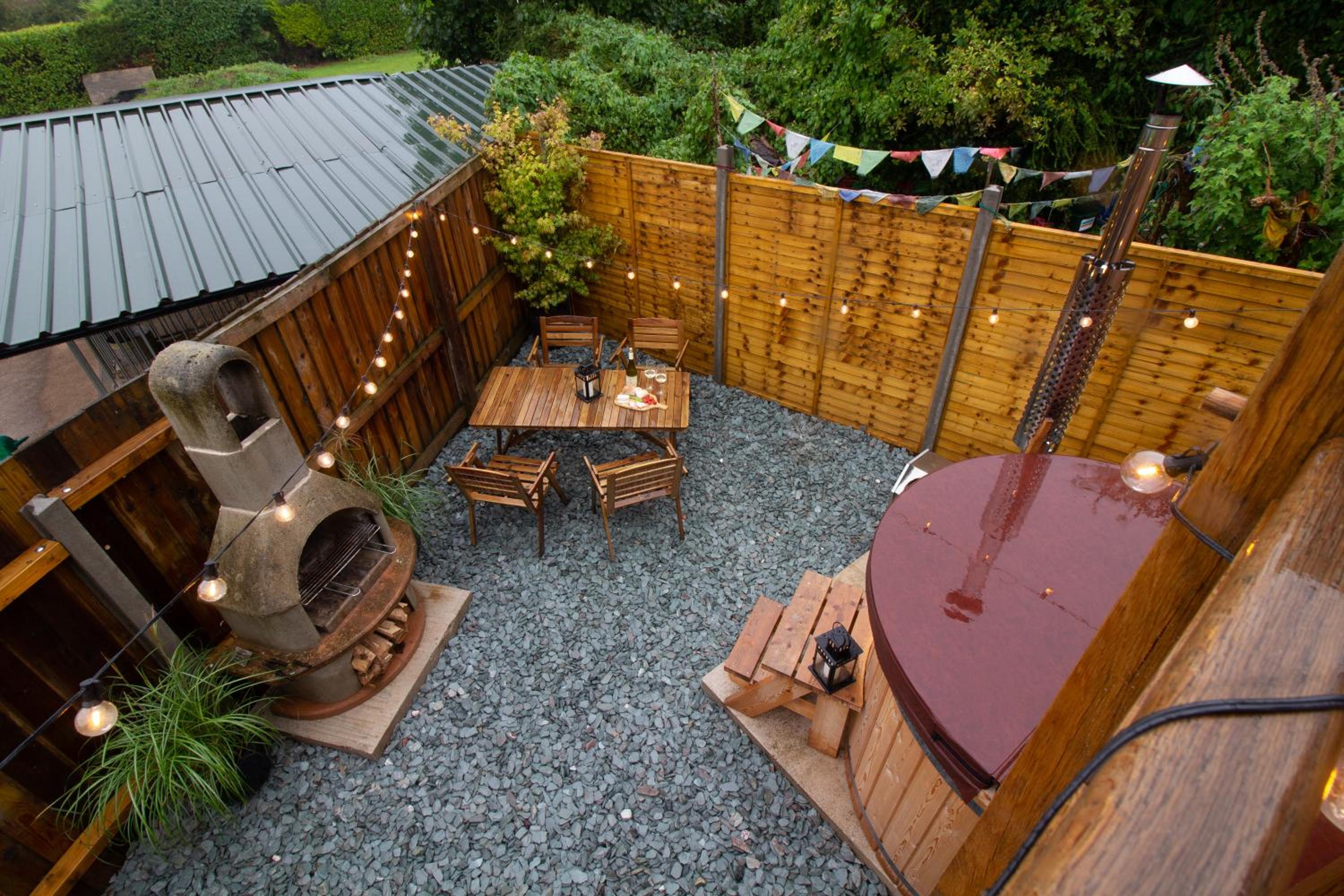 Hotel Scandi-luxe Studio, With Wood Fired Hot Tub