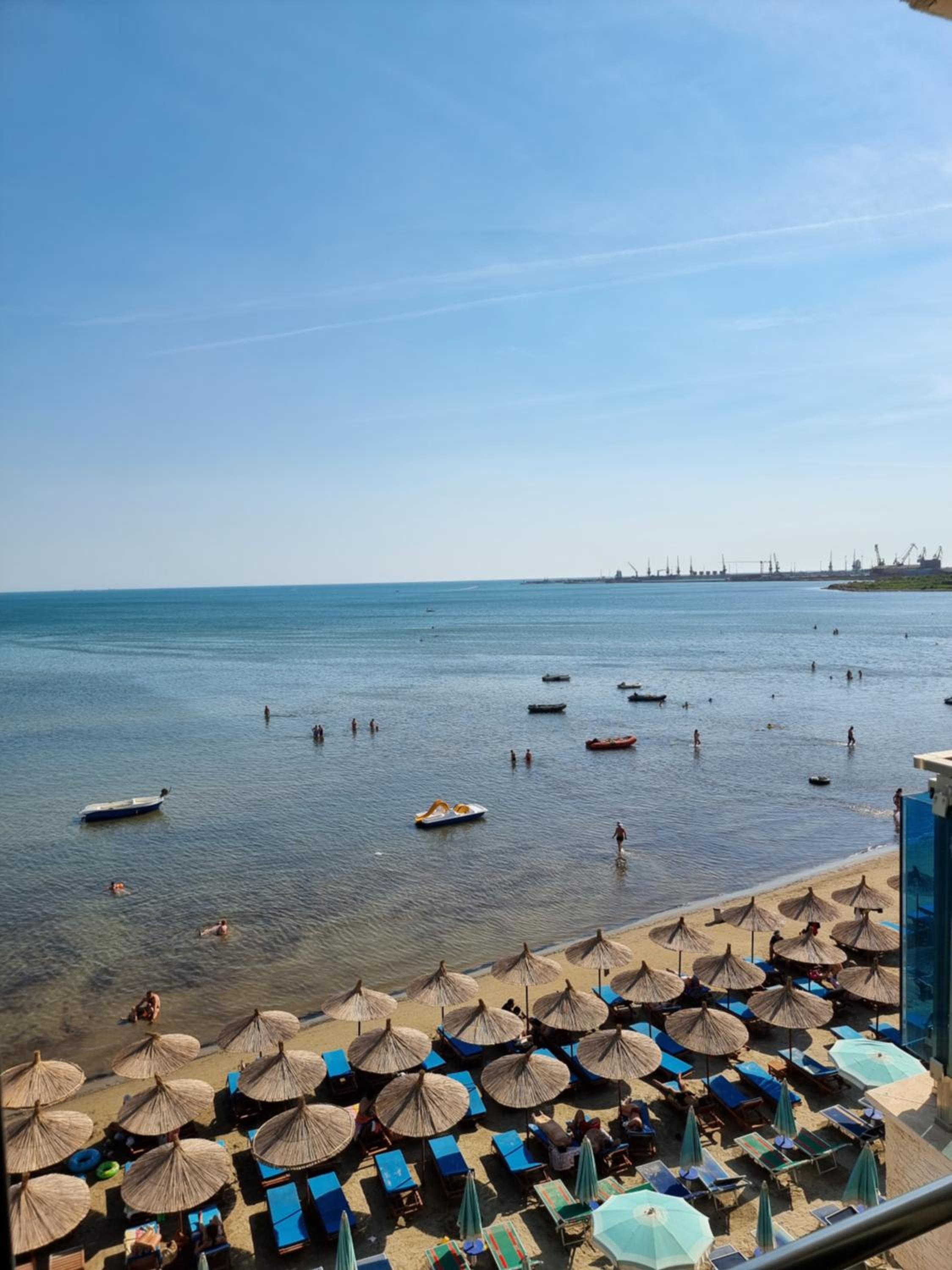 Seaview Luxury Apartment