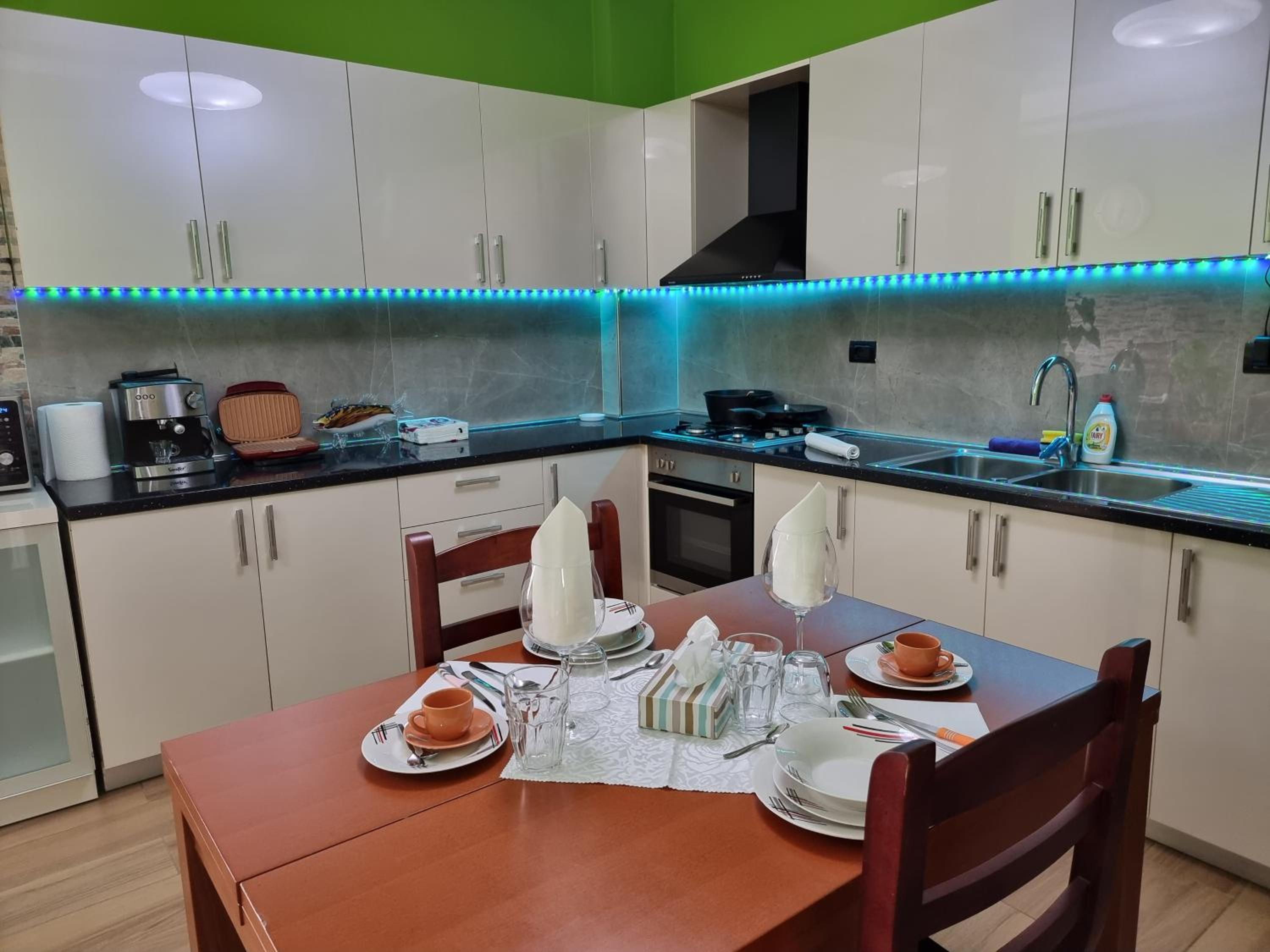 Seaview Luxury Apartment