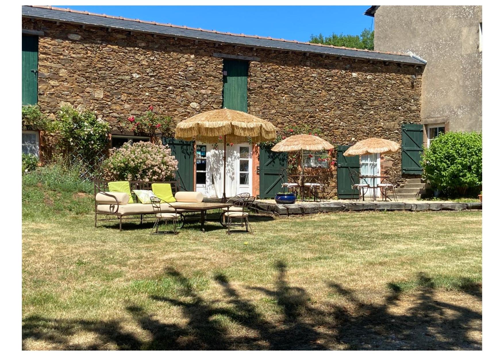 La Longere De Cabanes view 4