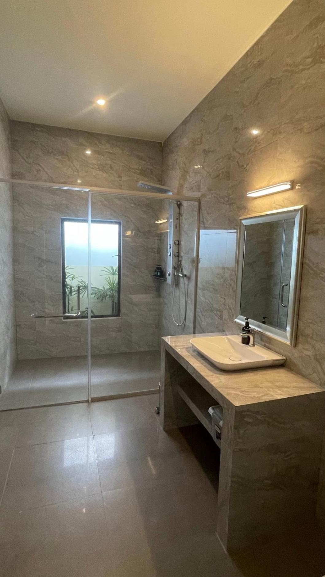 Charis Pool Villa 2 - 3 bedroom with Private Pool photo 7