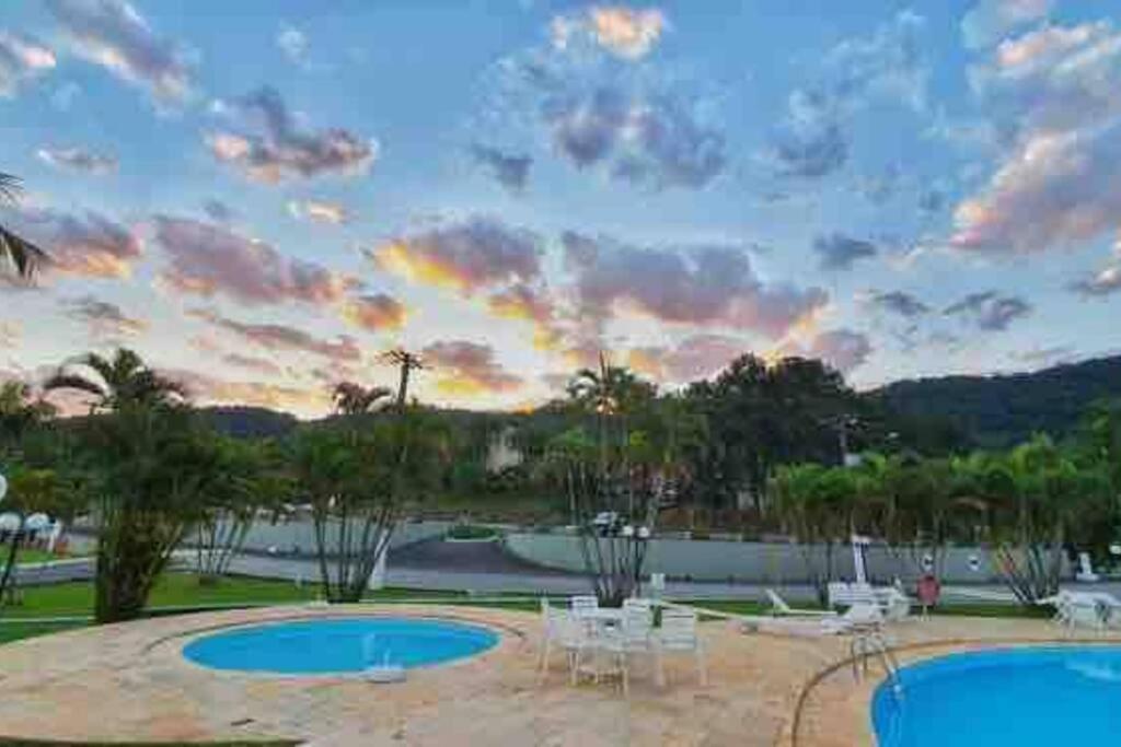 Casa de Praia em Condomínio Fechado