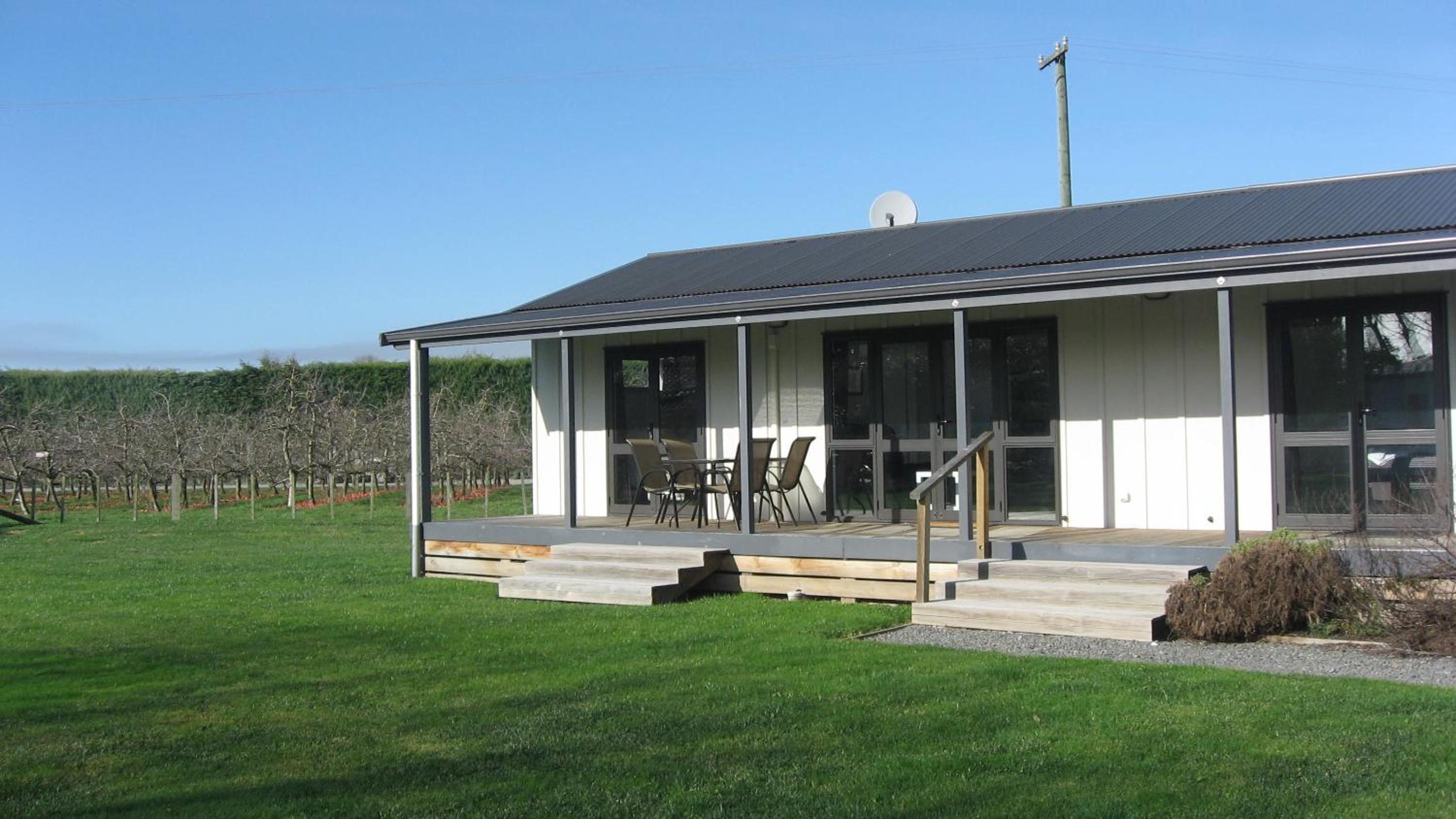 Bluebell Lodge and Cottage