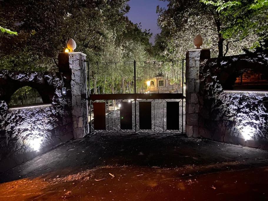 Villa Caterina, alle pendici del Vulcano Etna