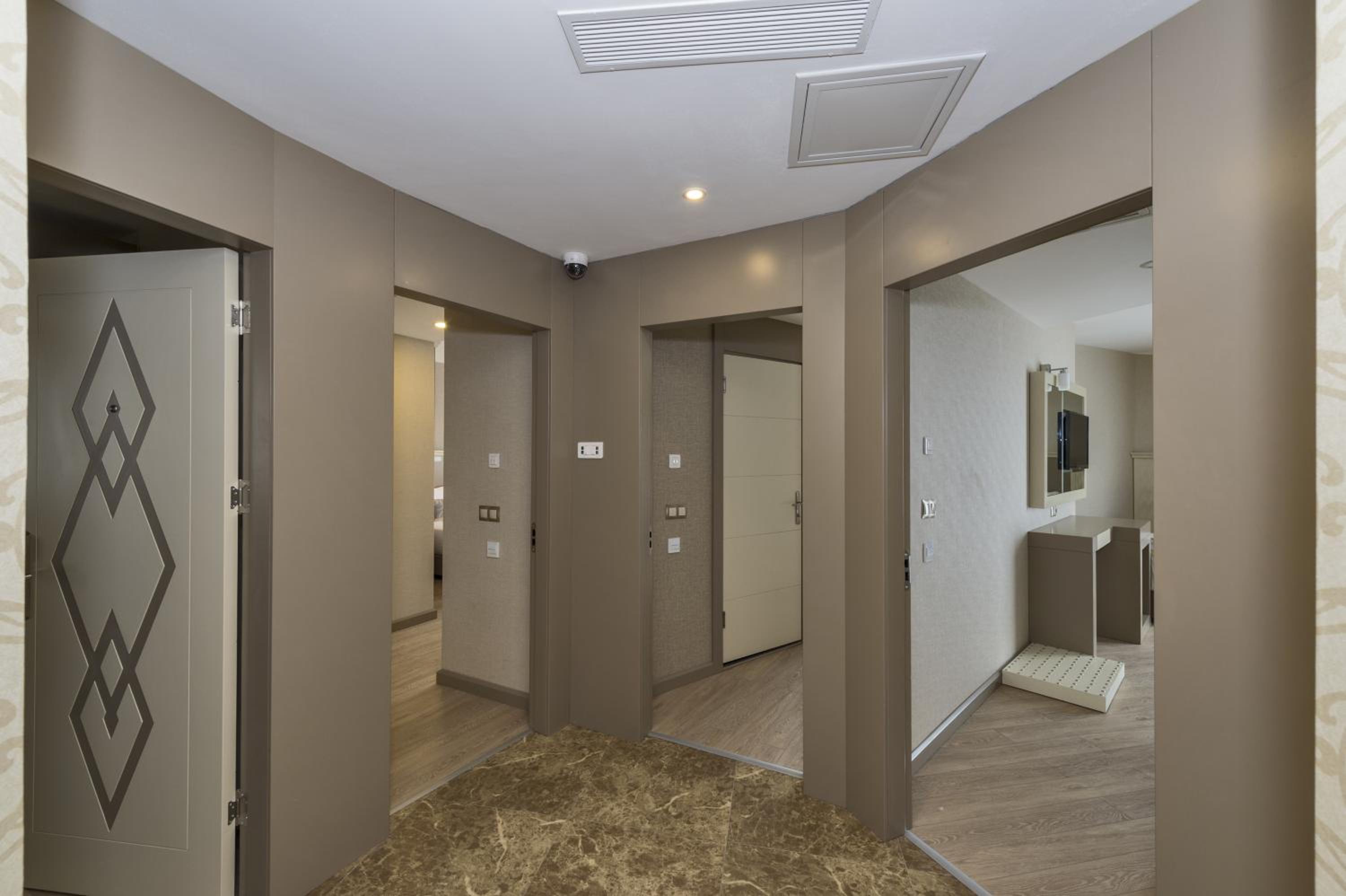 Marcello Hotel - Image 74