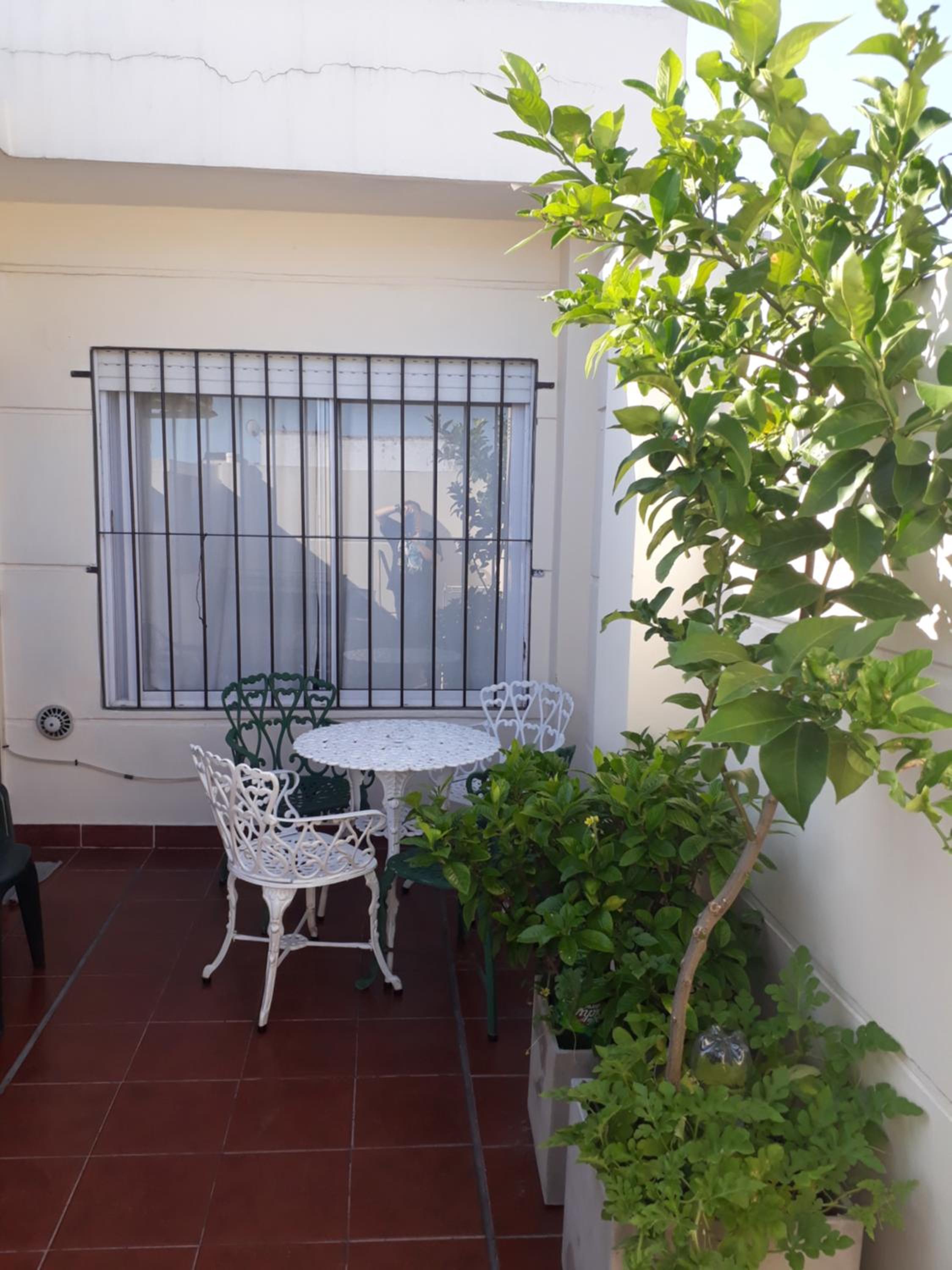 Casa Devoto 5238 view 4