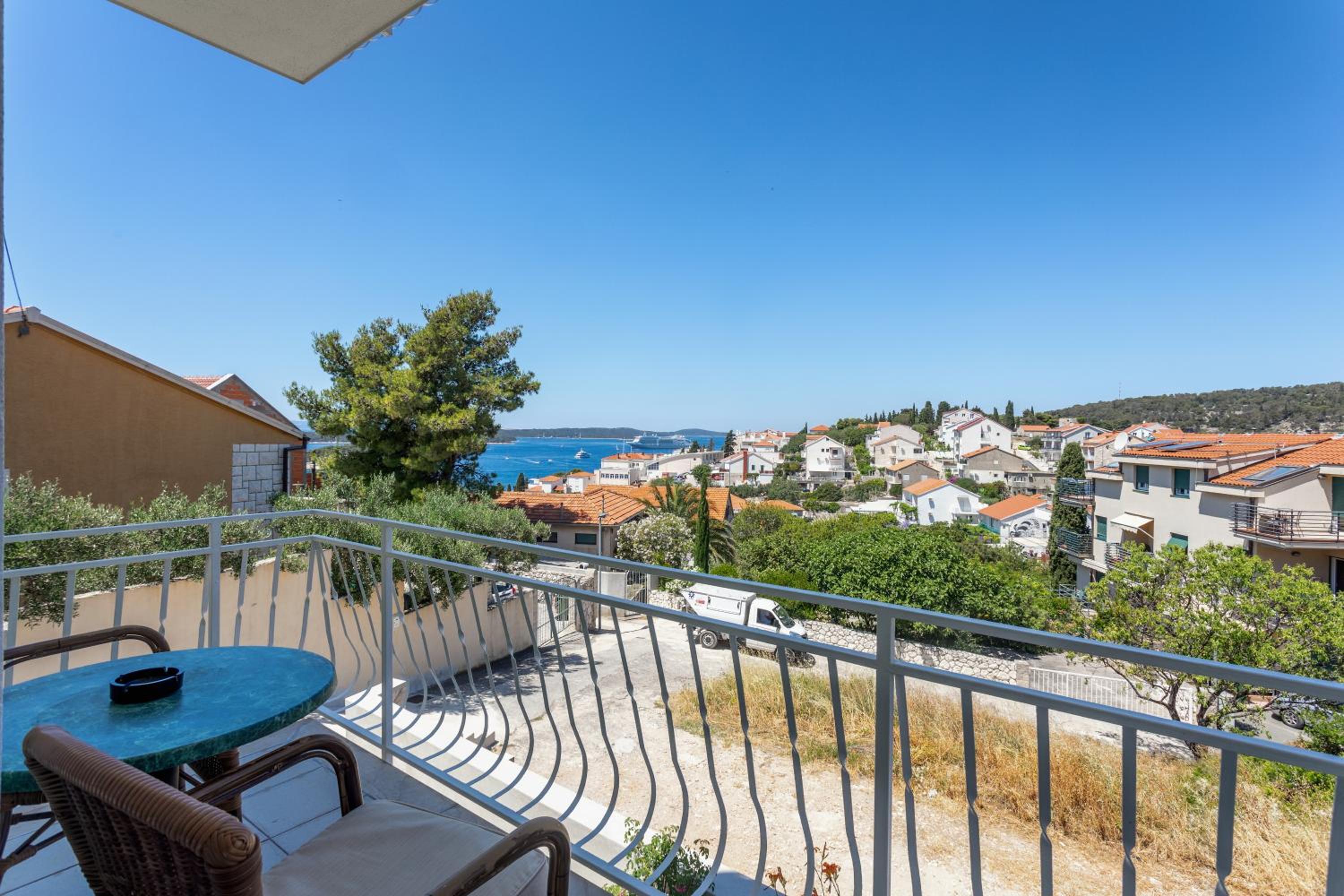 Apartments Luksa - ZF Hvar view 4