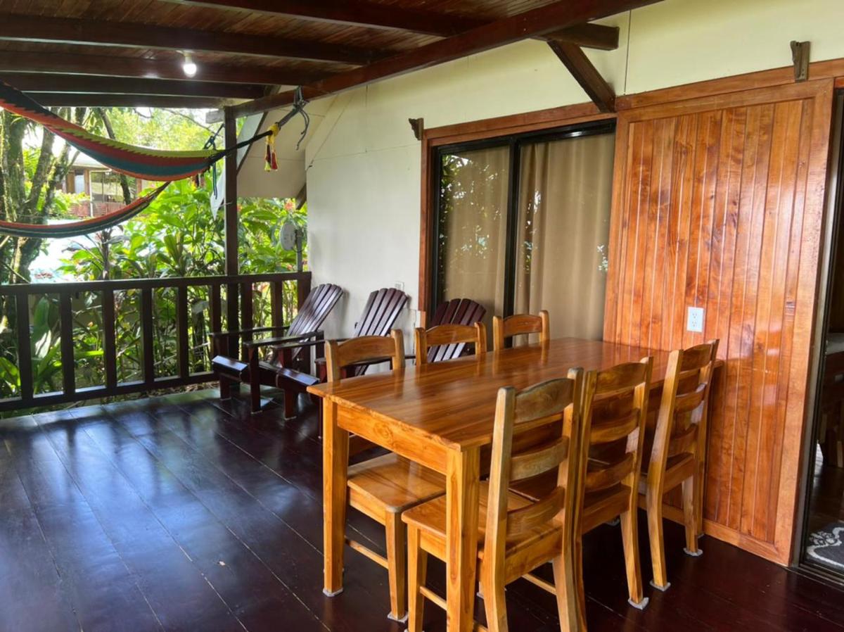 Cabaña Ara Macao Lodge