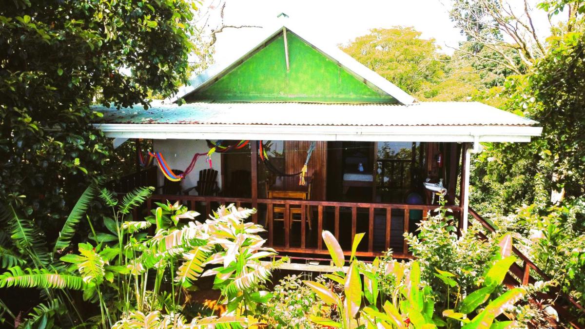 Cabaña Ara Macao Lodge