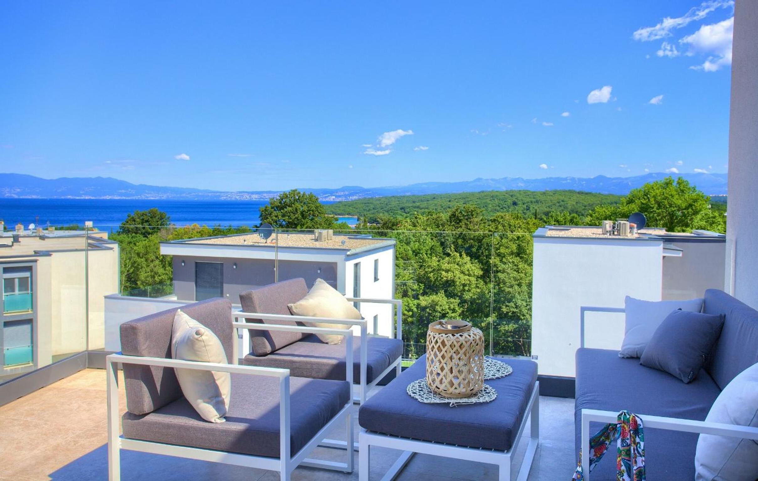 Apartments Sol view 5