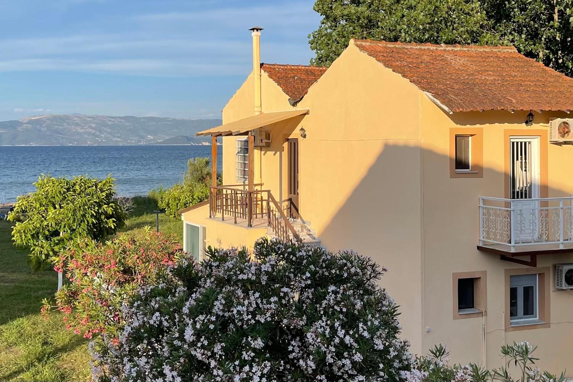 Sandy Beach Houses - Sea View view 3