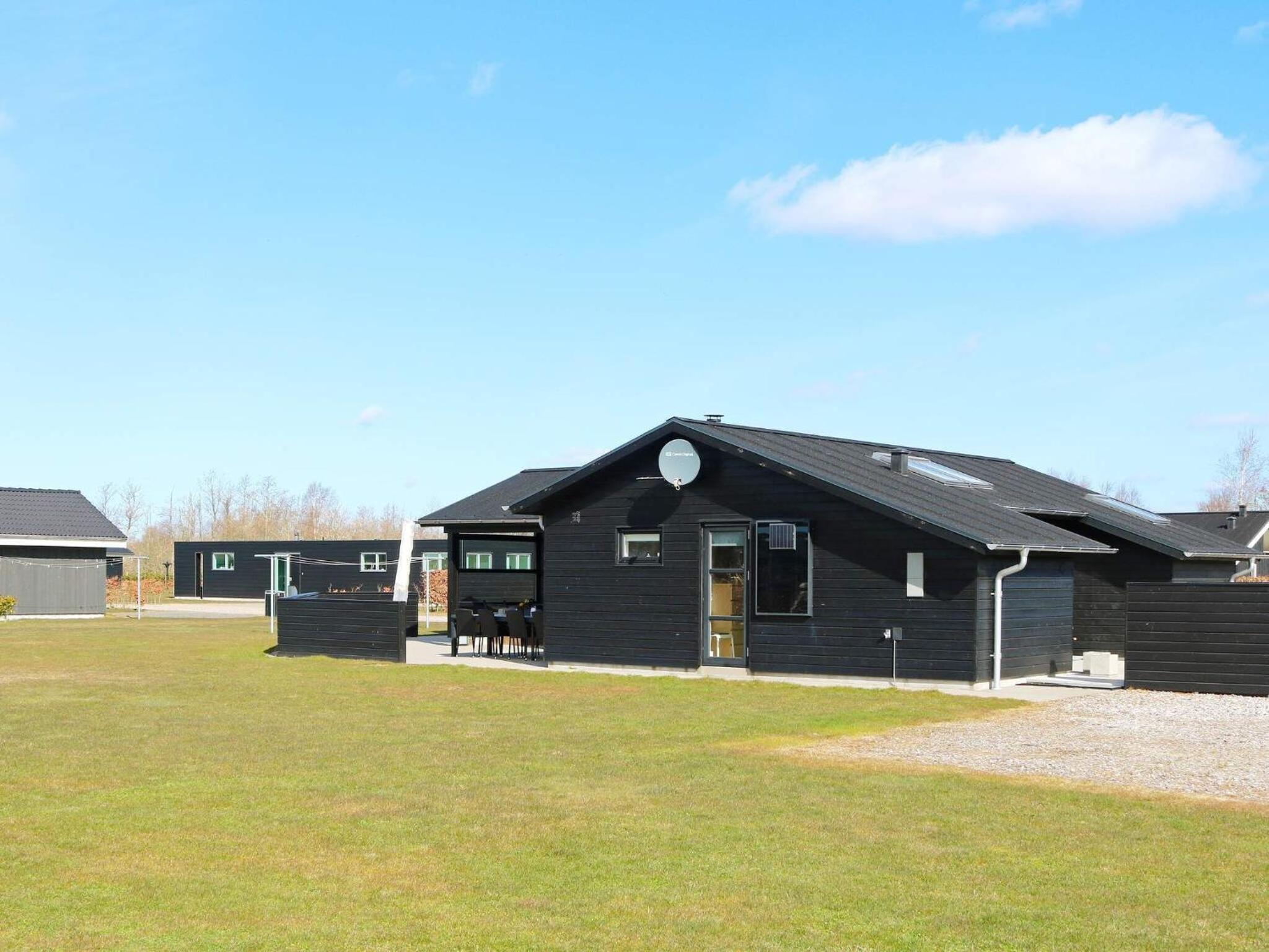 8 person holiday home in Hadsund-By Traum view 2