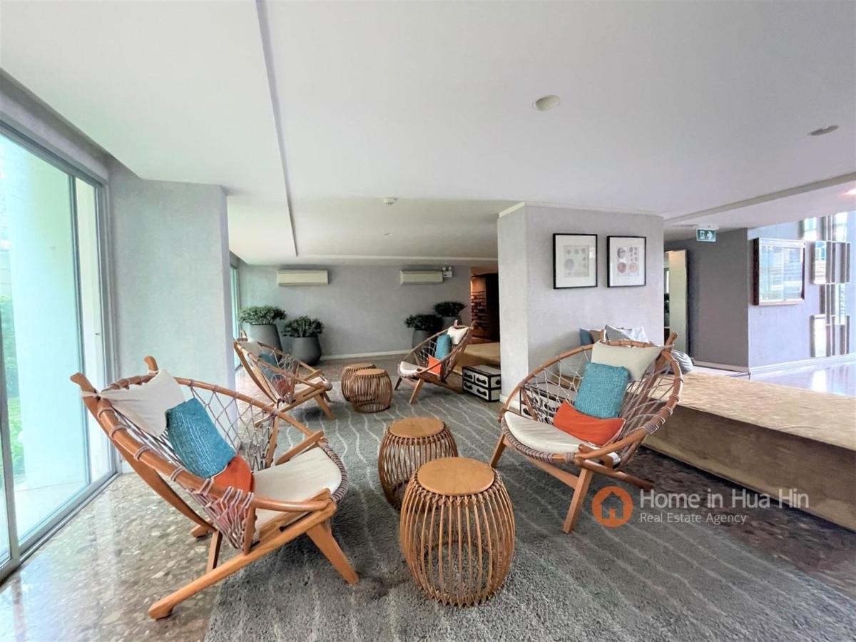 291 Hua Hin Condo Cicada Market 9mins to beach view 4