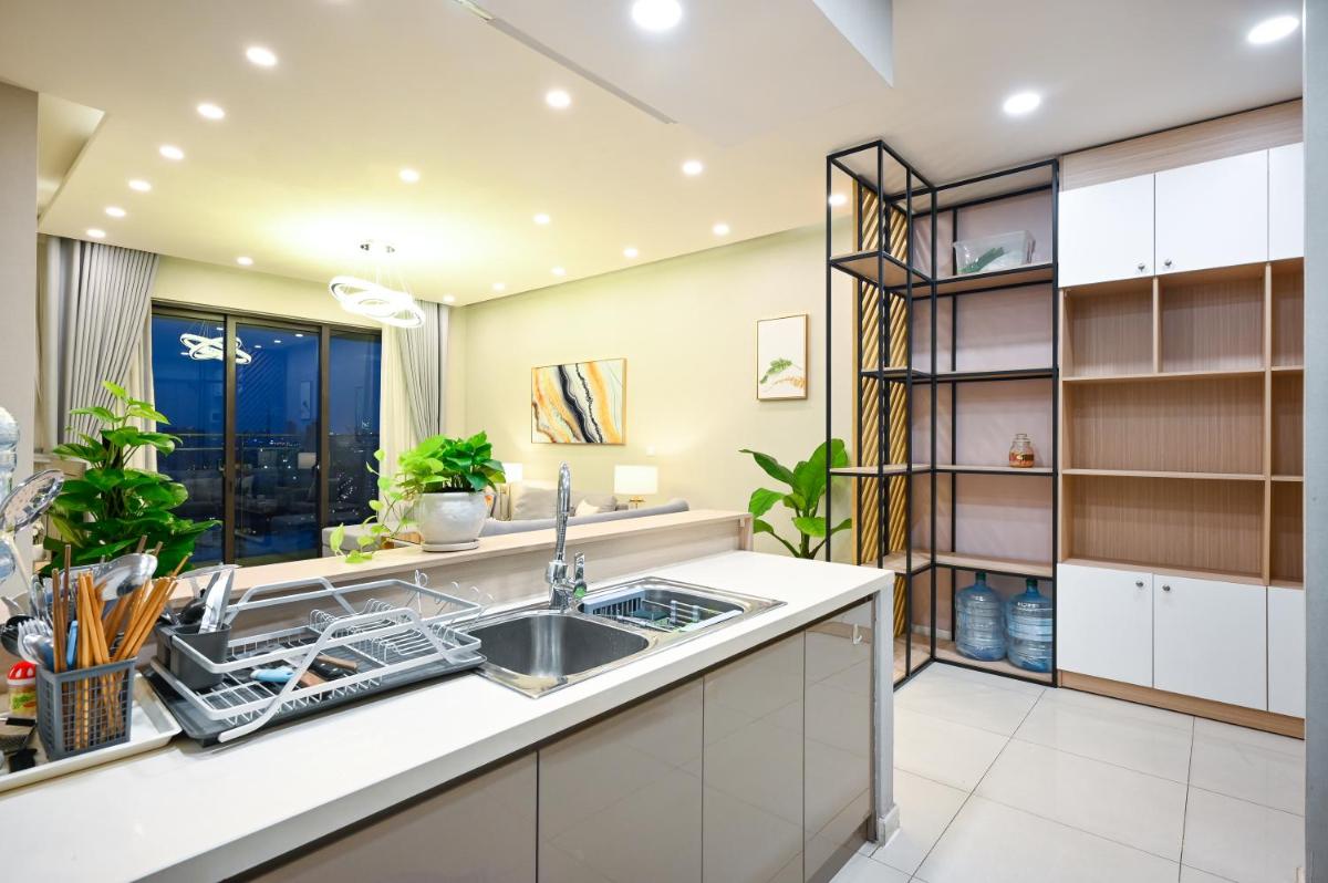 Estella Heights Saigon City View 2BR Apartment & Pool