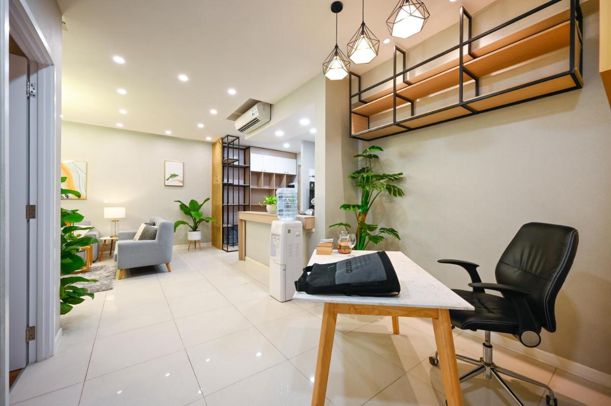 Estella Heights Saigon City View 2BR Apartment & Pool