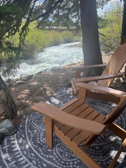 Thorpe On The Water. Creekside Nederland Cabin. view 4