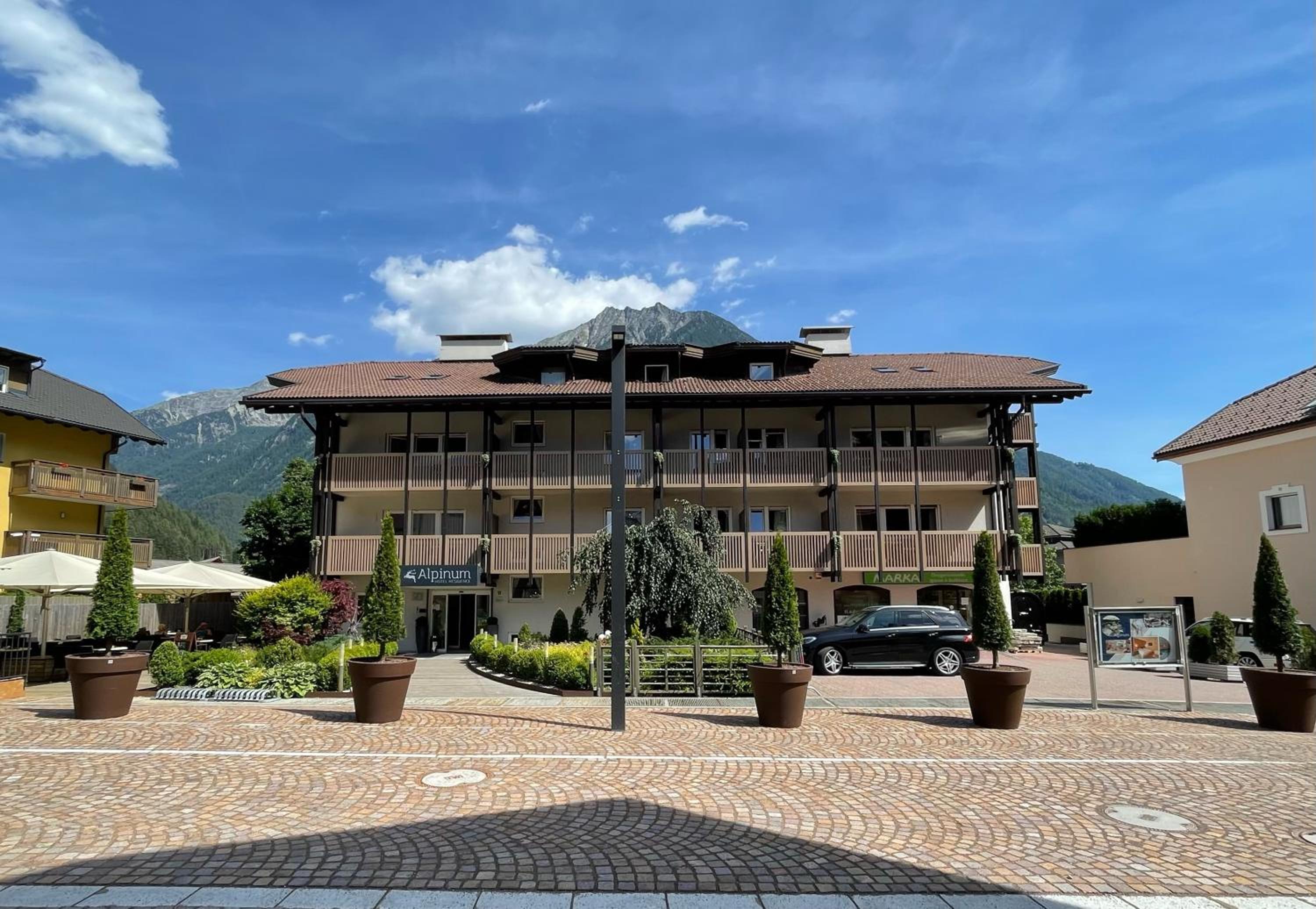 Hotel Residence Hotel Alpinum - Image 1