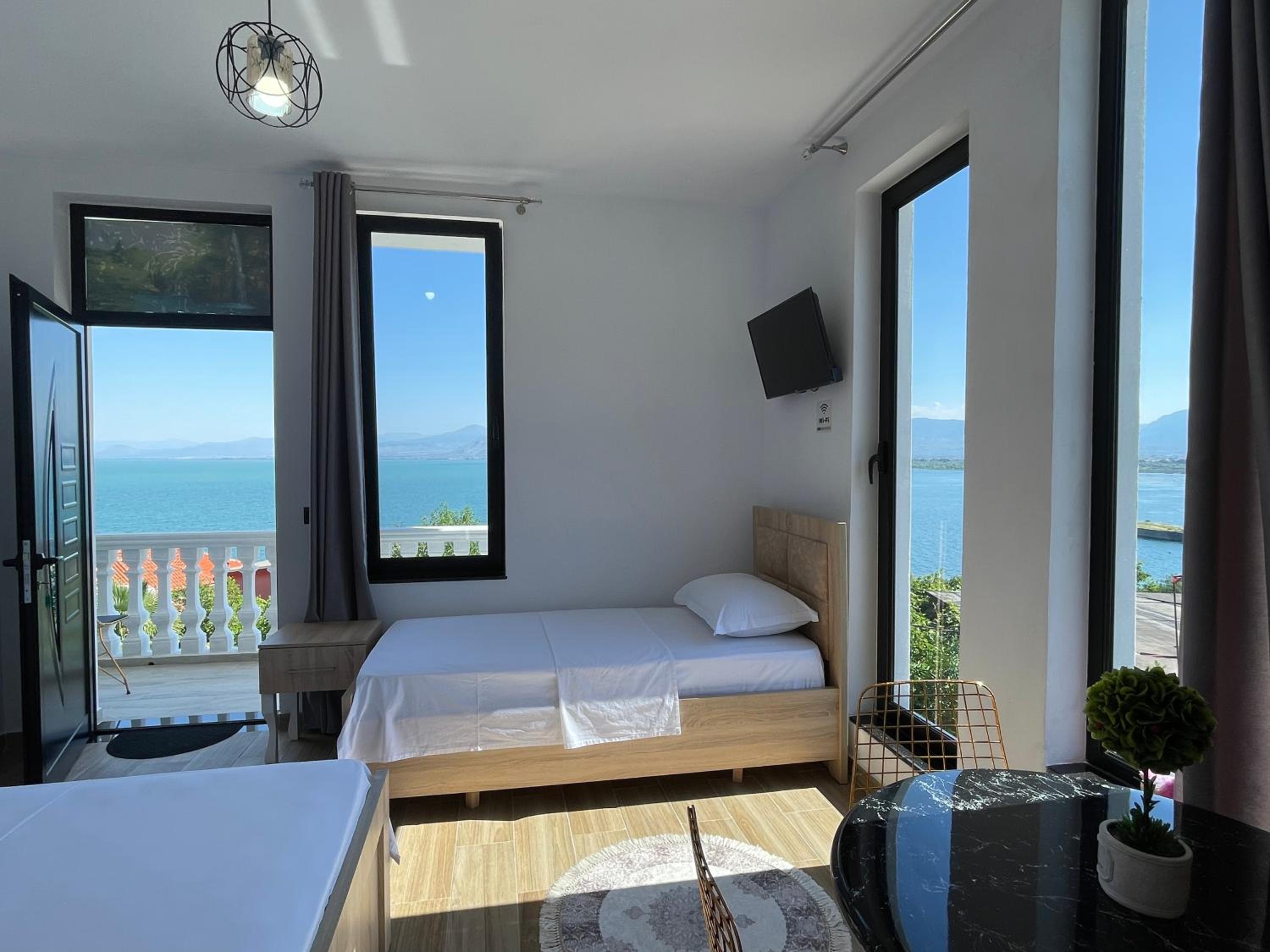 four generation hotel