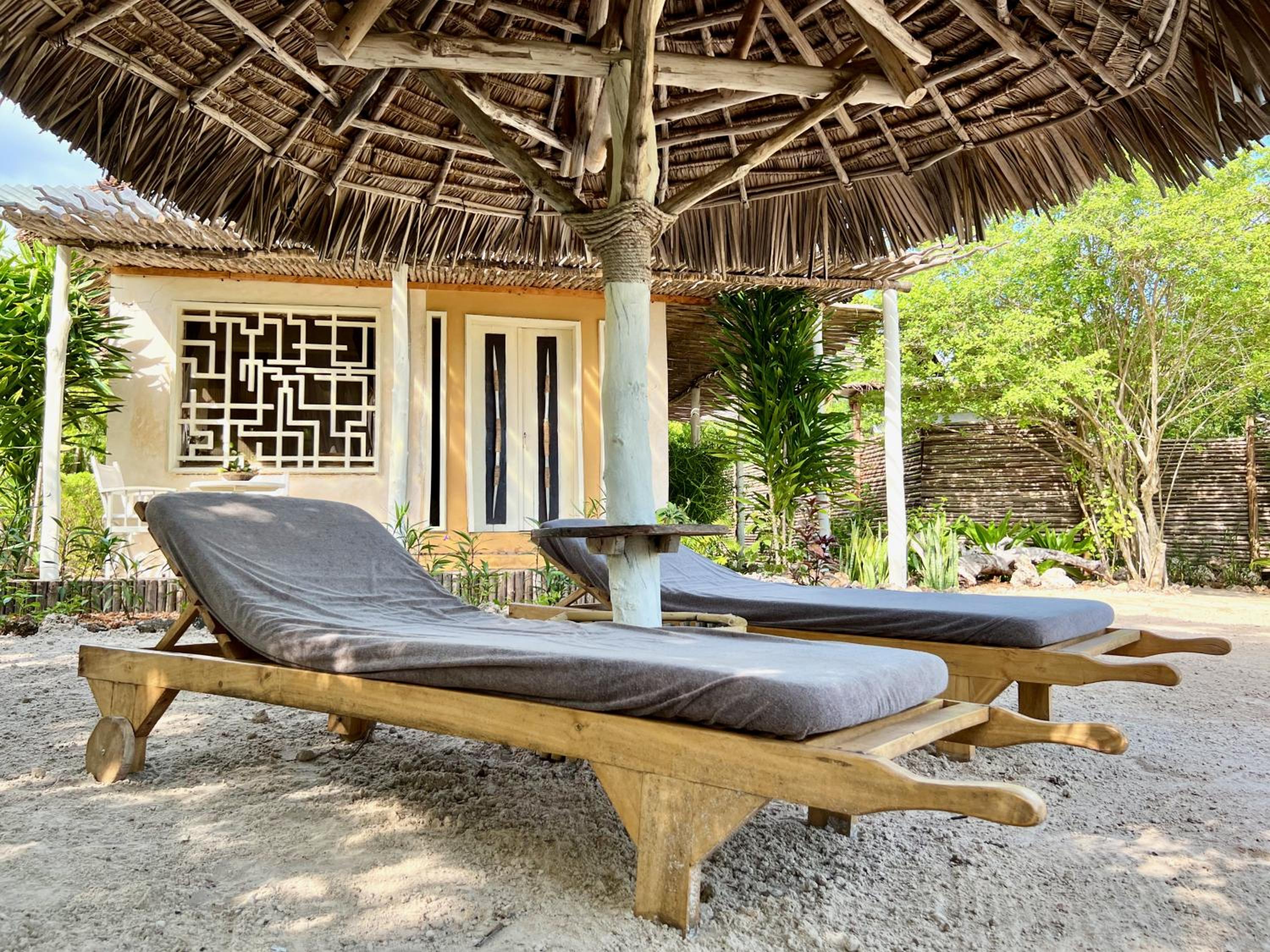 Rock and Sea Resort