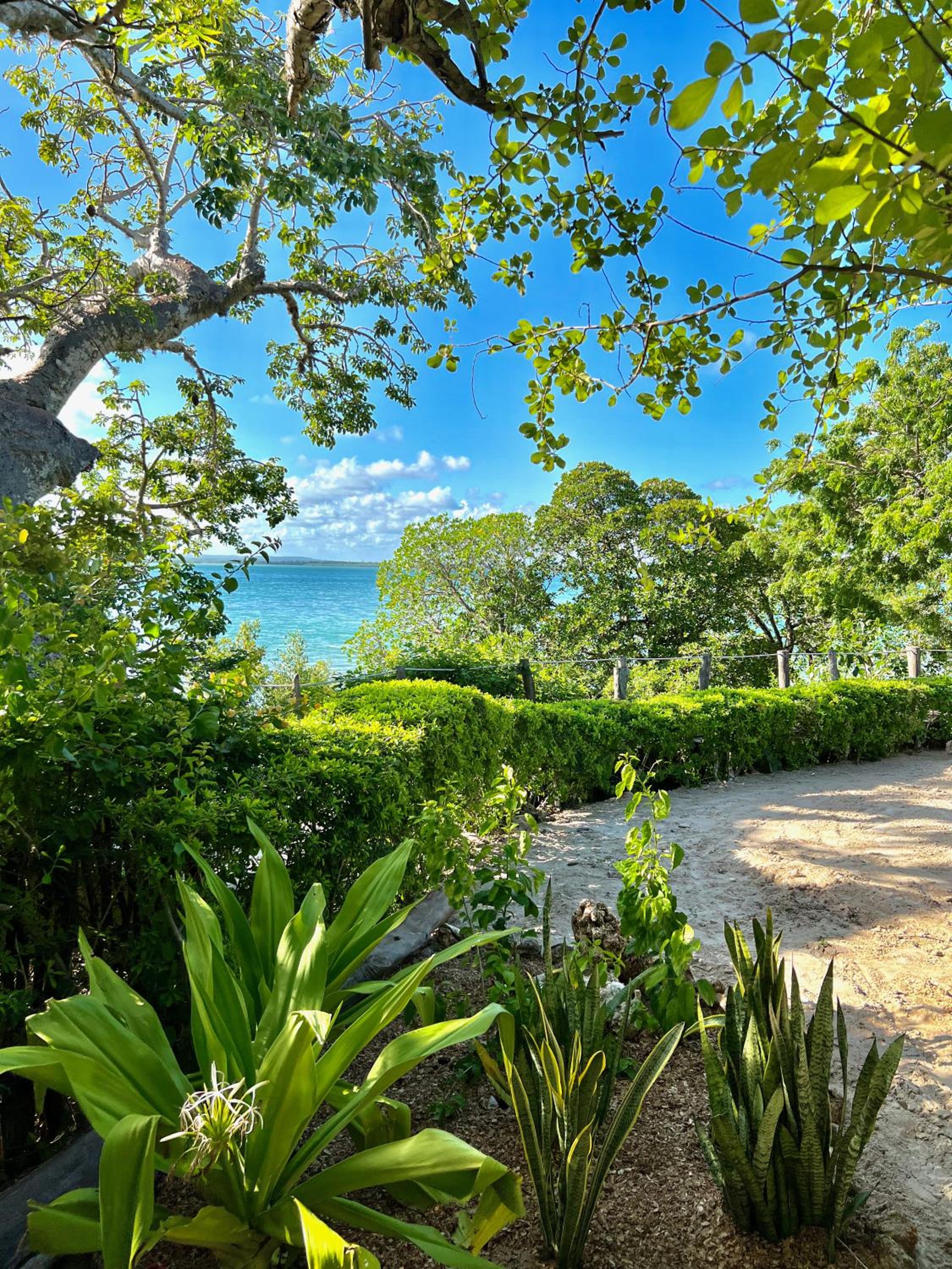 Rock and Sea Resort