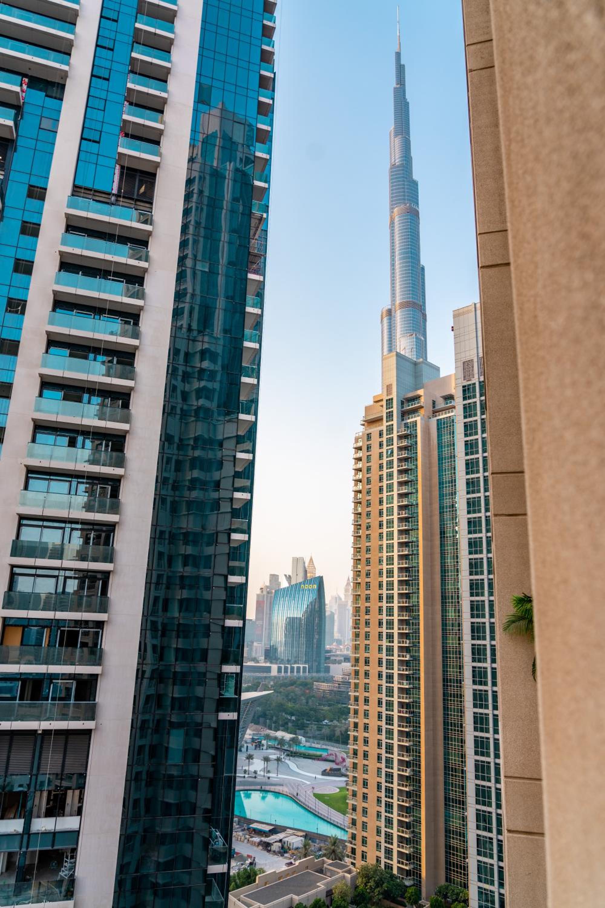 Prime Retreats - 29 Emaar Boulevard Downtown Dubai — Dubai photo 5