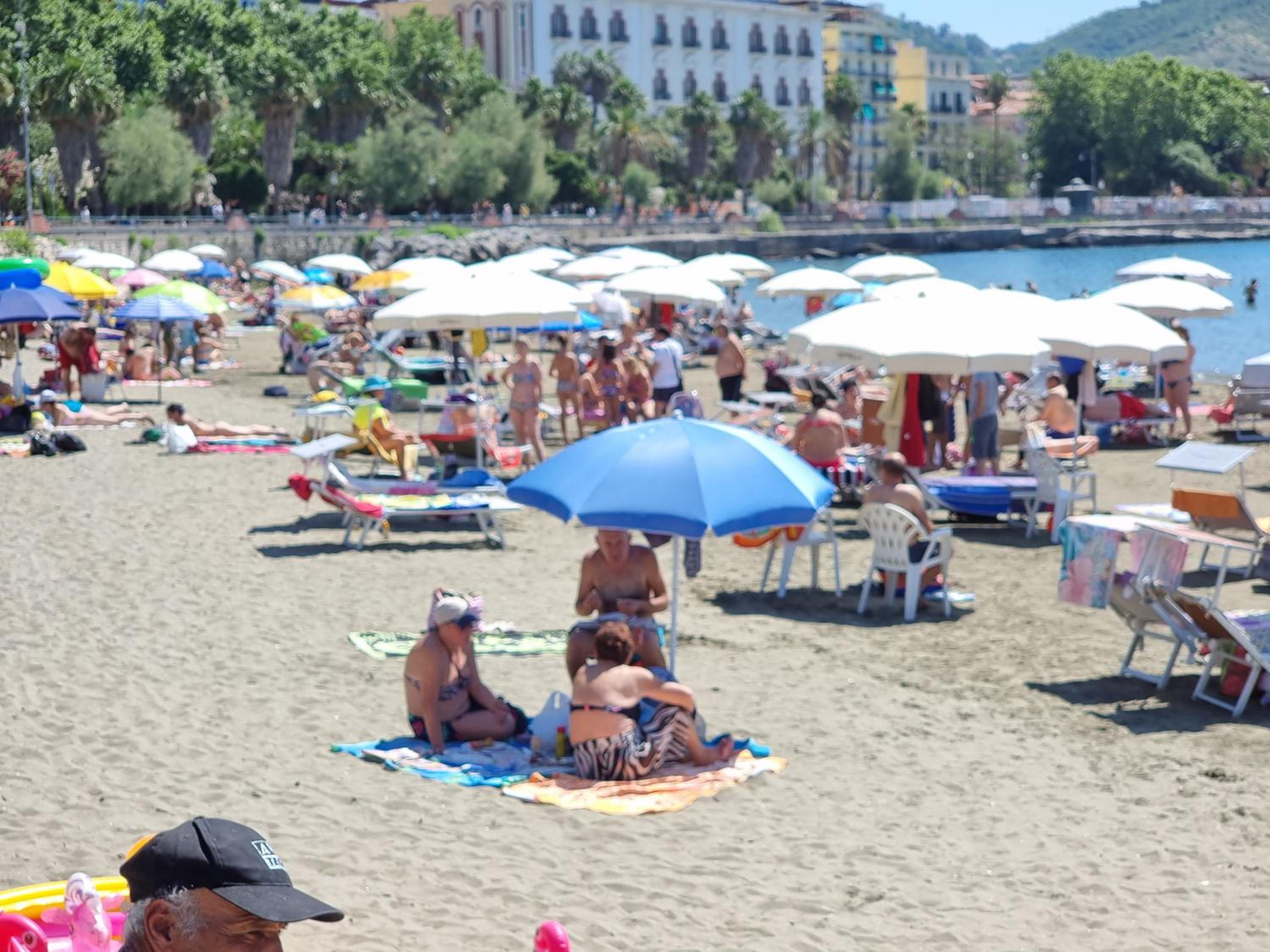 Al Teatro Verdi Luxury Apartment - Central e near the Sea view 3