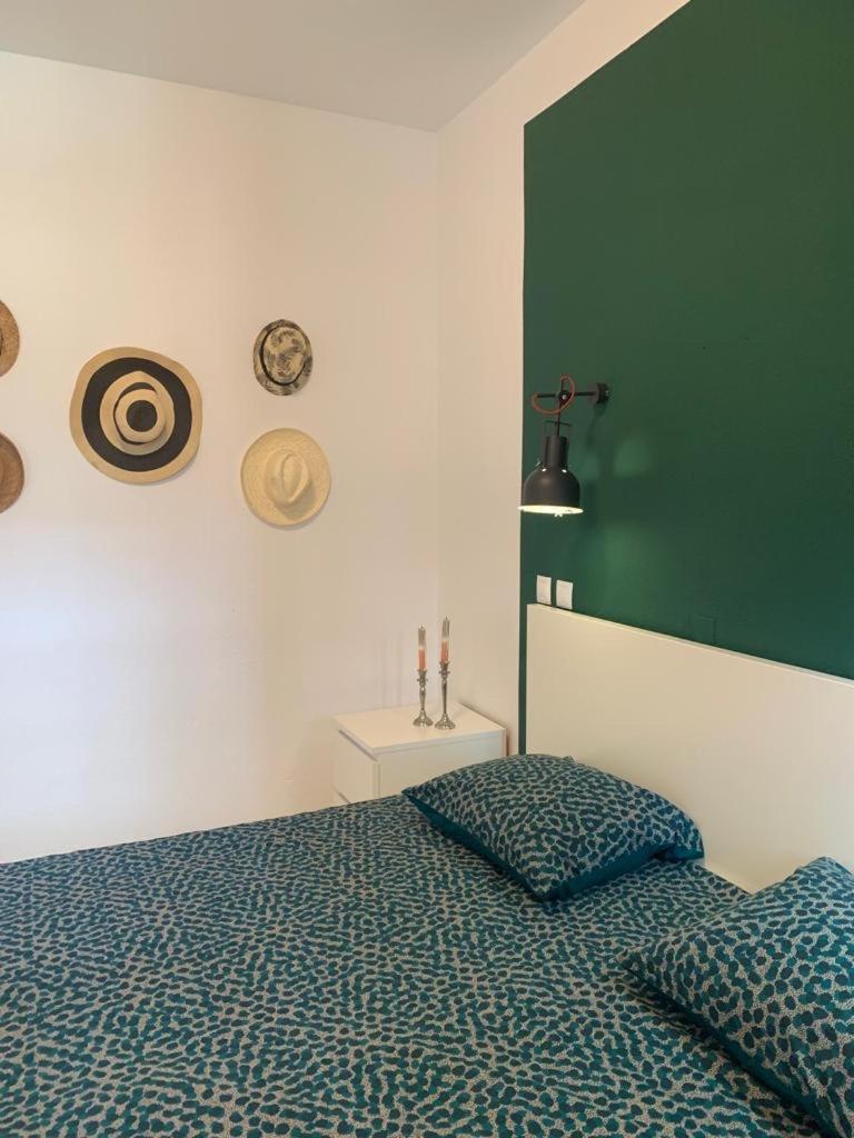 Apartment with views of sea and mountains photo 3