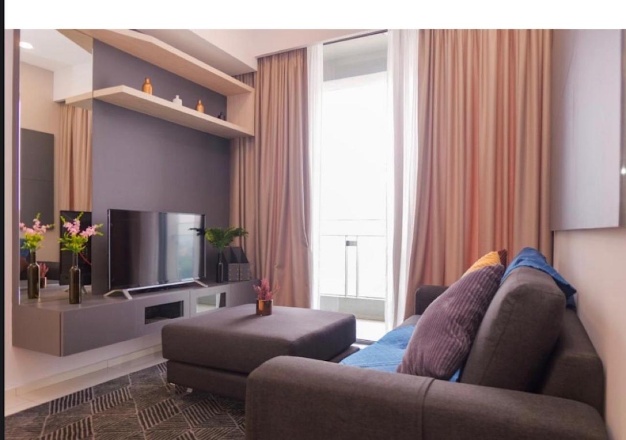 Robertson PanoramaKL Suites