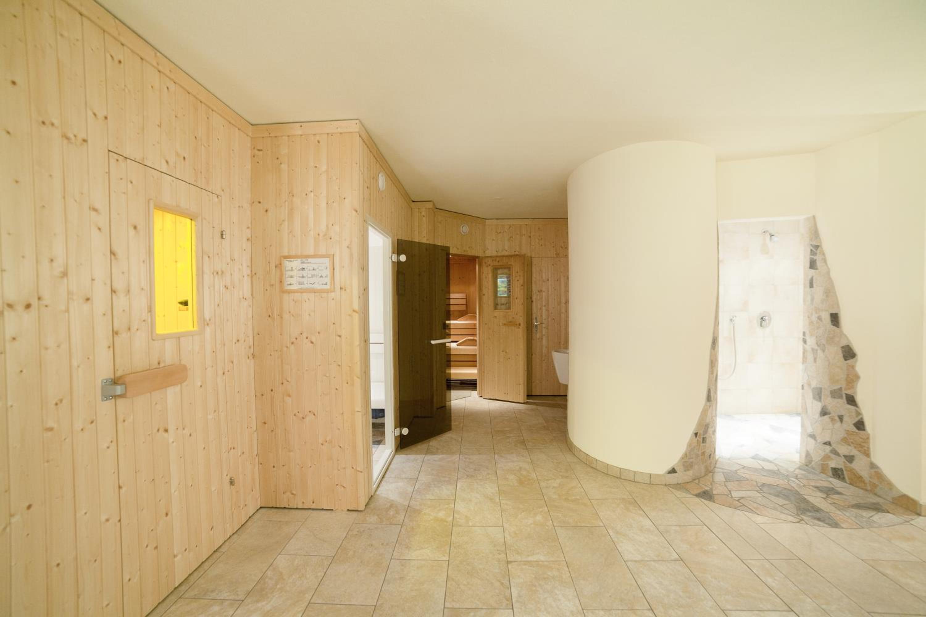 Appartementhaus Elmo Viehhauser KG
