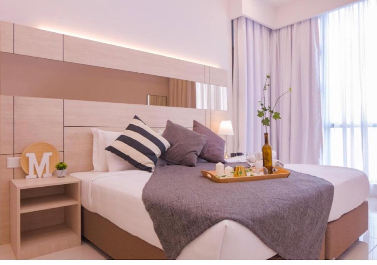 Robertson PanoramaKL Suites